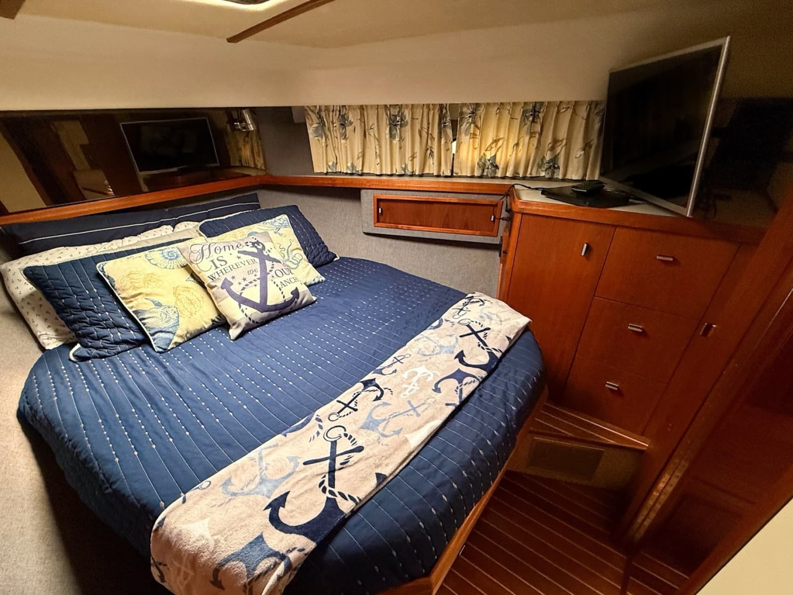 1989 Tiara Yachts 3600 Convertible - Photo 44