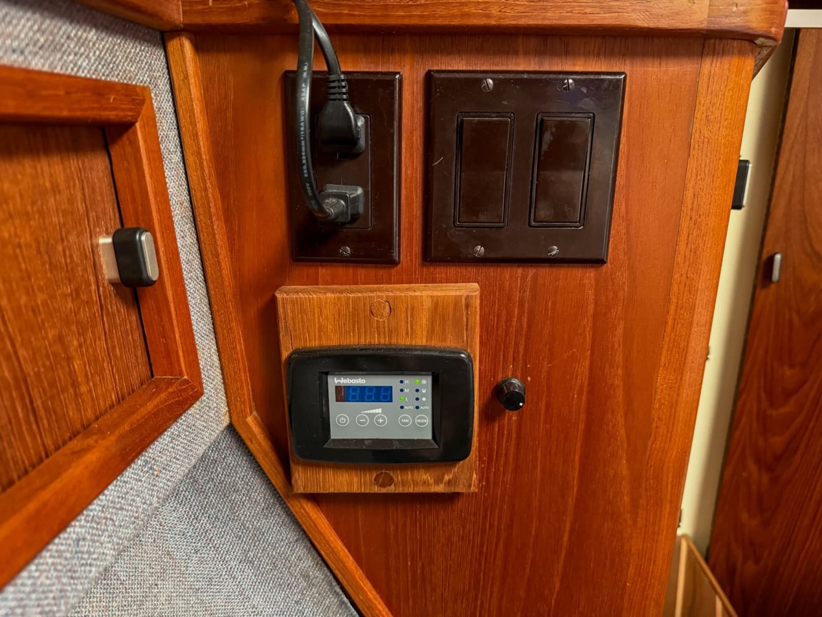 1989 Tiara Yachts 3600 Convertible - Photo 46