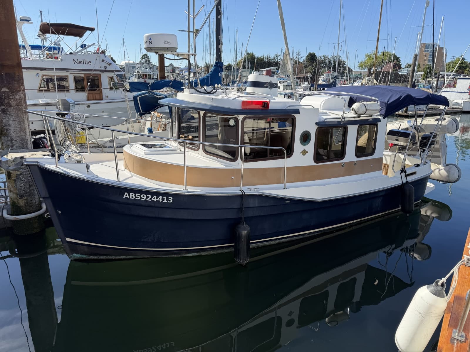 2010 Ranger Tugs R-25 - Photo 1