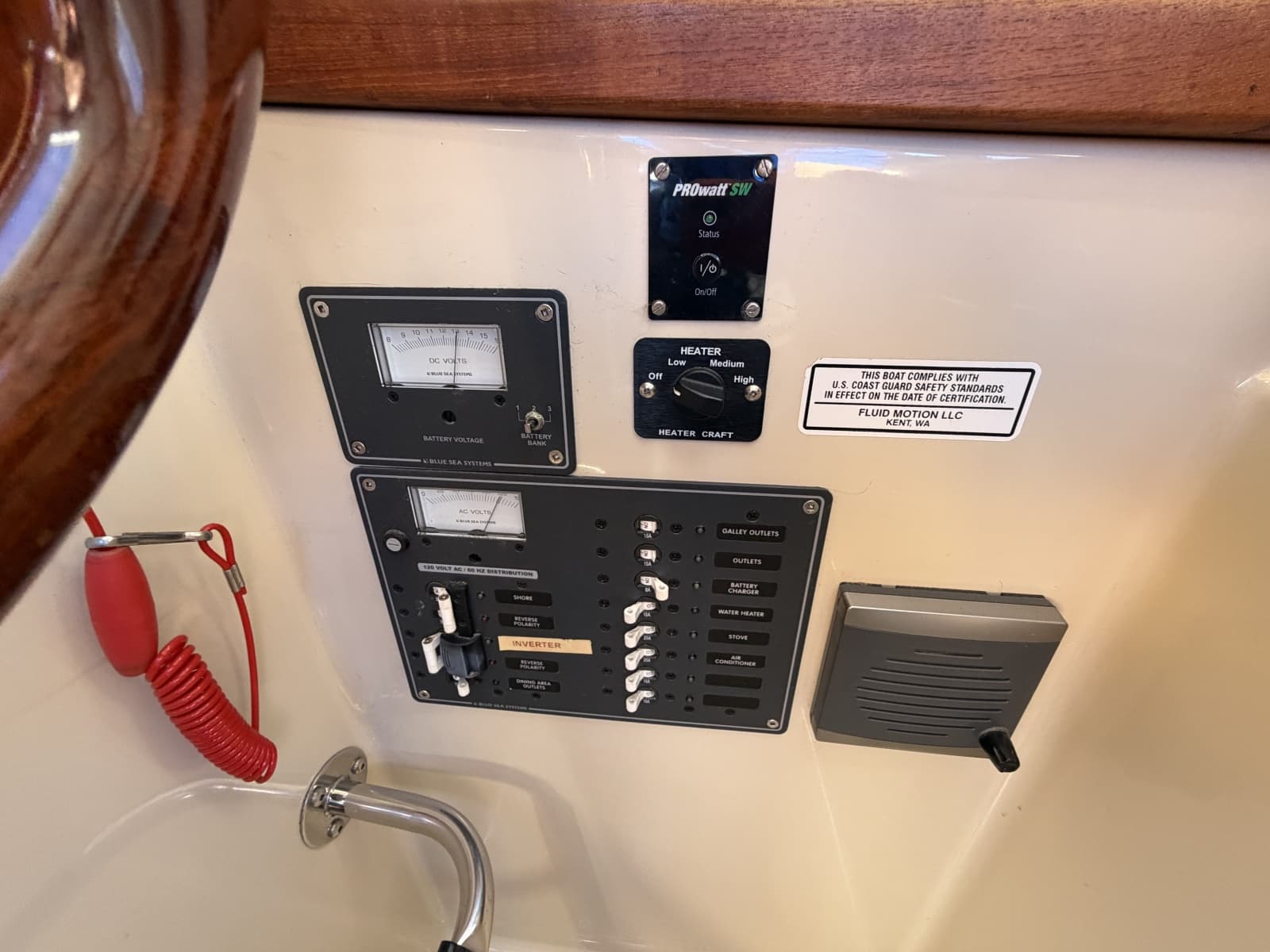 2010 Ranger Tugs R-25 - Photo 24