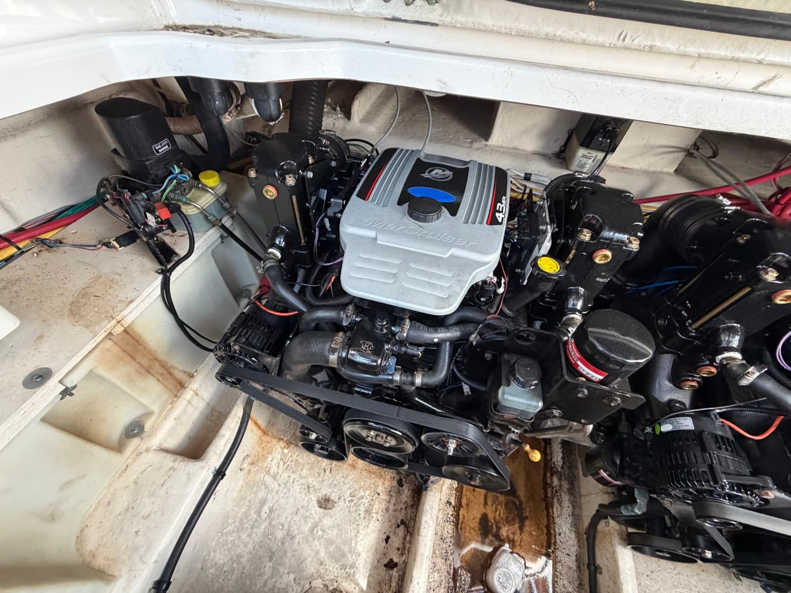 2012 Bayliner 315 SB - Photo 31