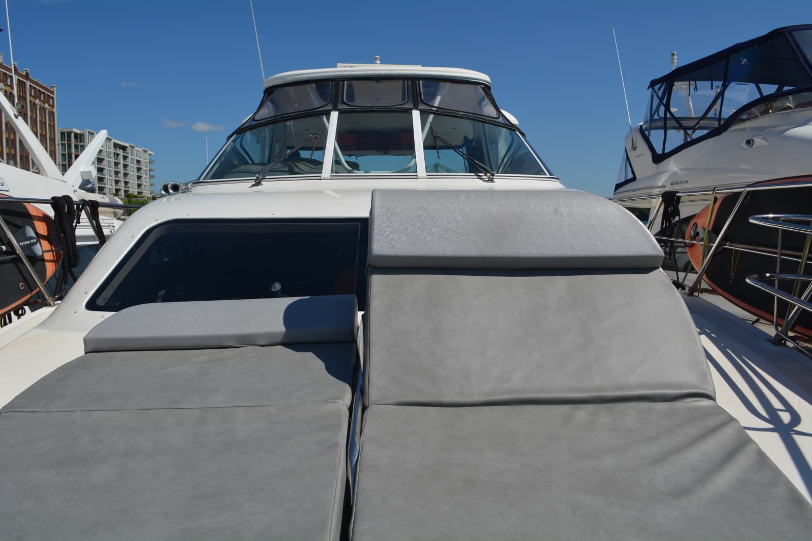2007 Cruisers Yachts 455 - Photo 4