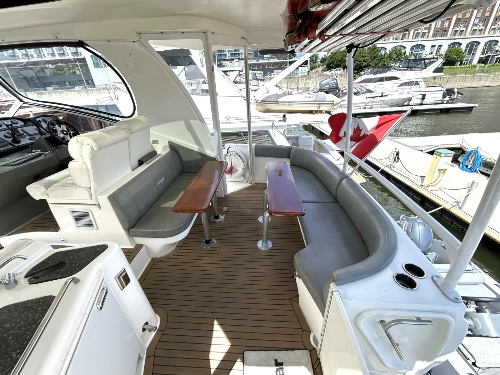 2007 Cruisers Yachts 455 - Photo 9