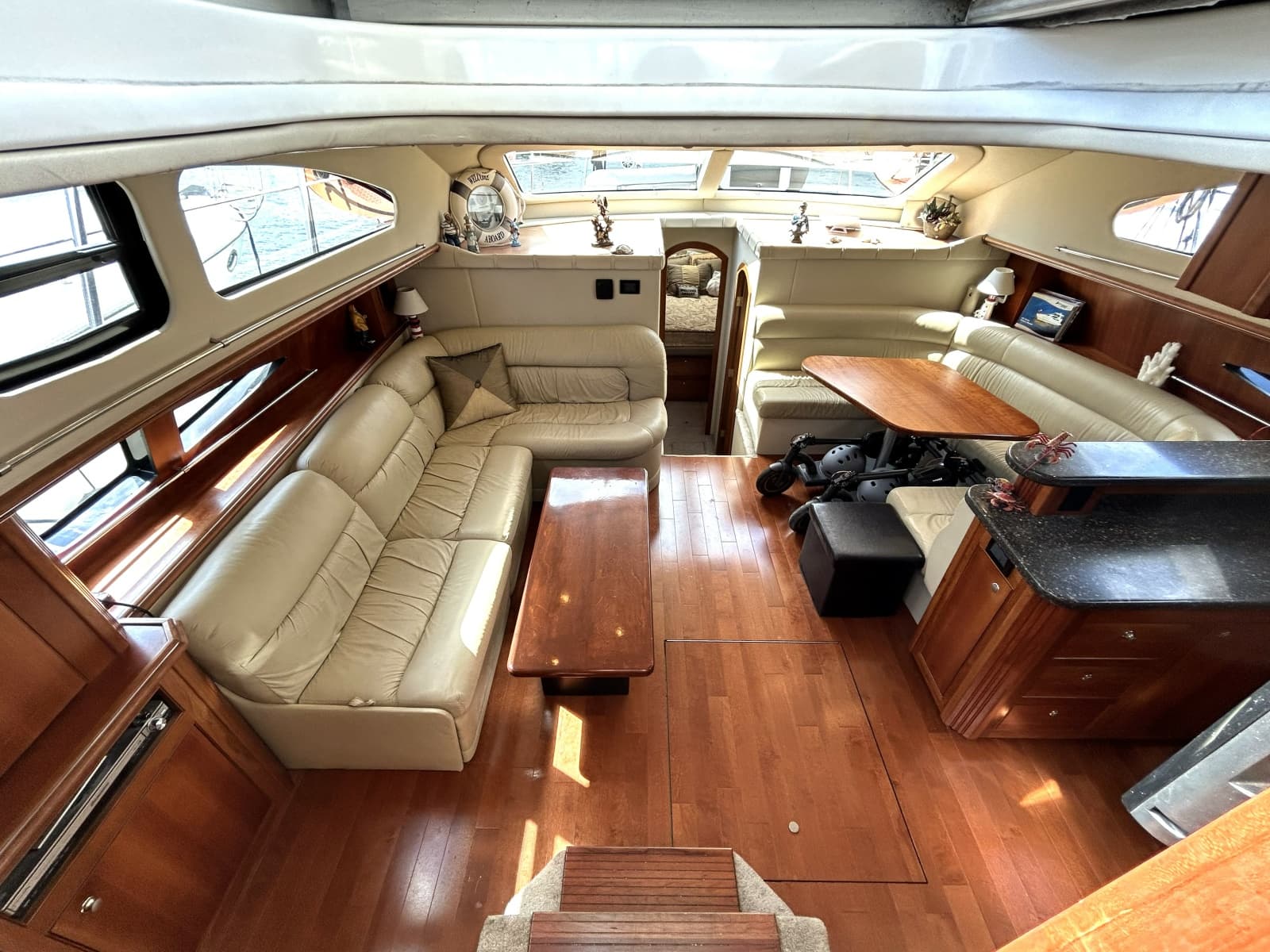 2007 Cruisers Yachts 455 - Photo 25