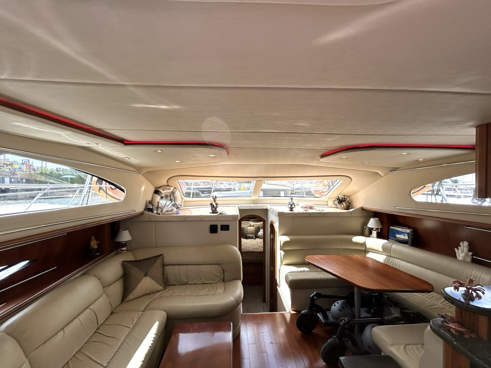 2007 Cruisers Yachts 455 - Photo 36