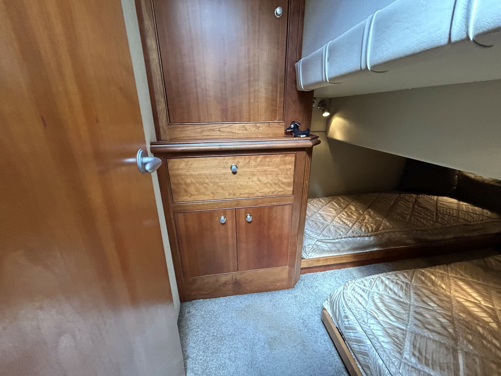 2007 Cruisers Yachts 455 - Photo 45