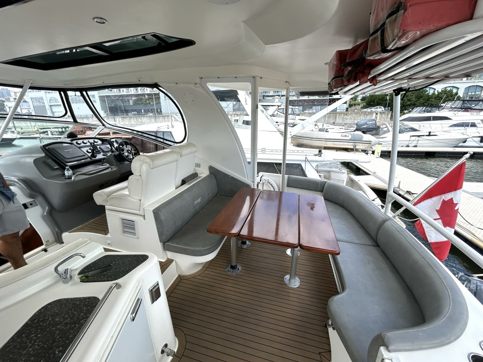 2007 Cruisers Yachts 455 - Photo 54
