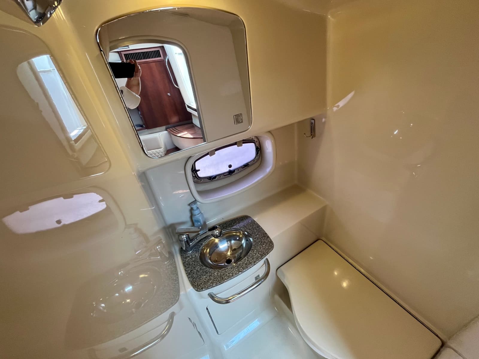 2012 Chaparral 330 Signature - Photo 39