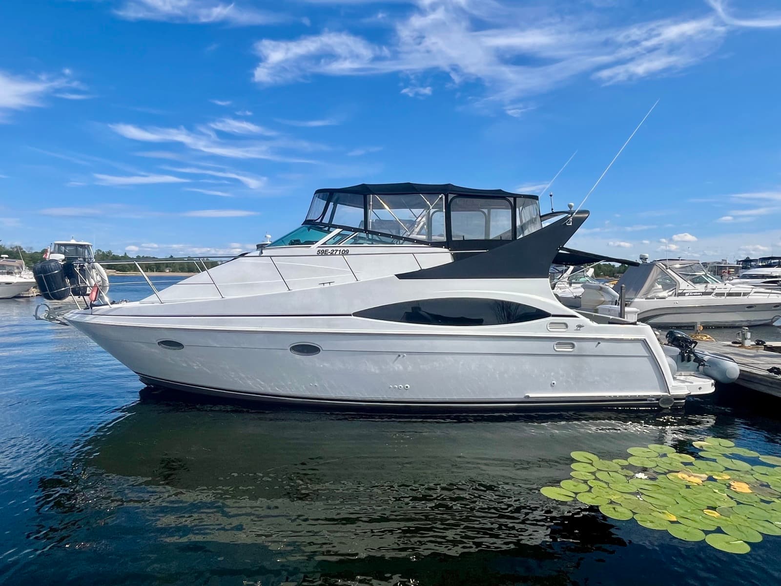 1999 Carver 350 Mariner - Photo 3