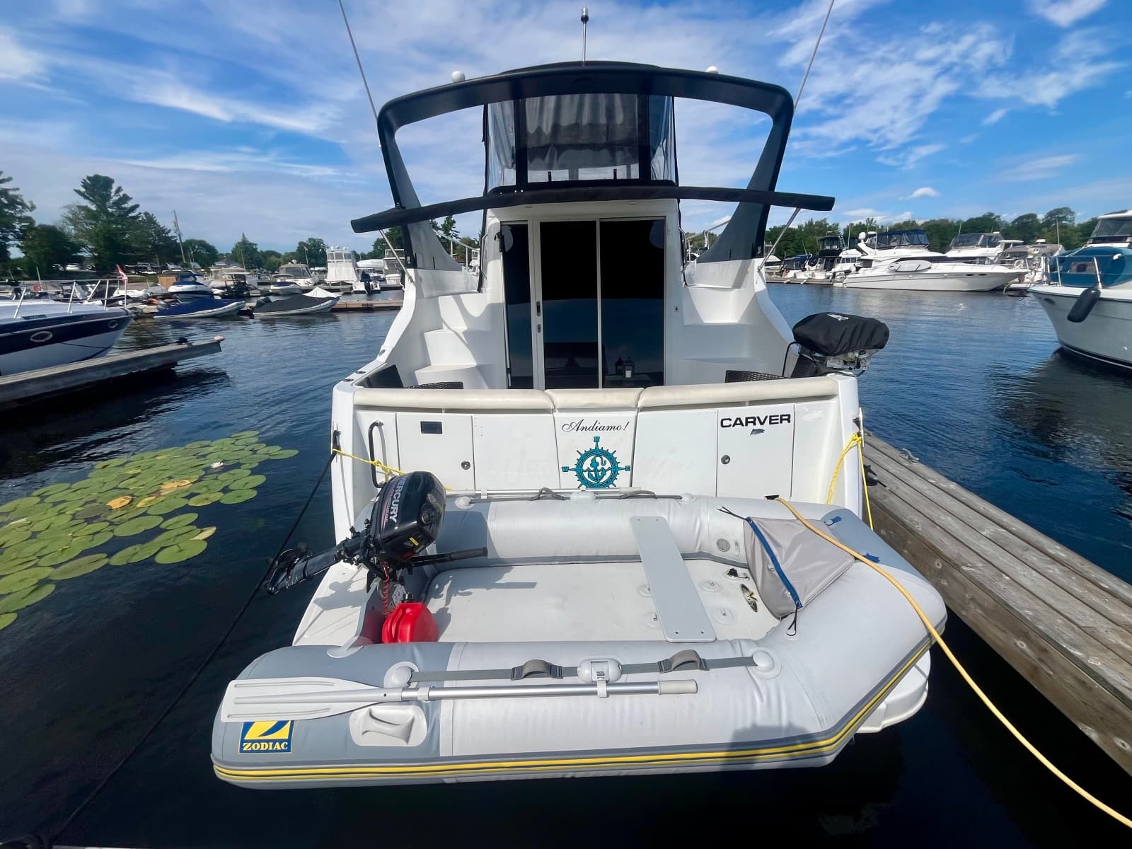 1999 Carver 350 Mariner - Photo 4