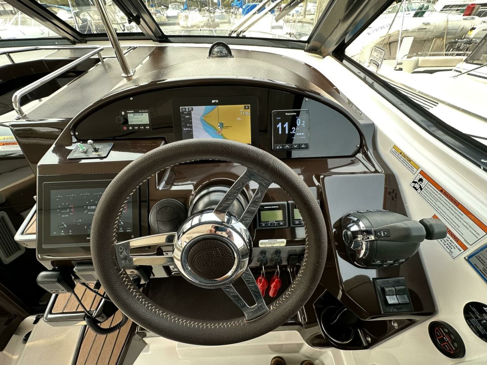 2014 Regal 35 Sport Coupe - Photo 20
