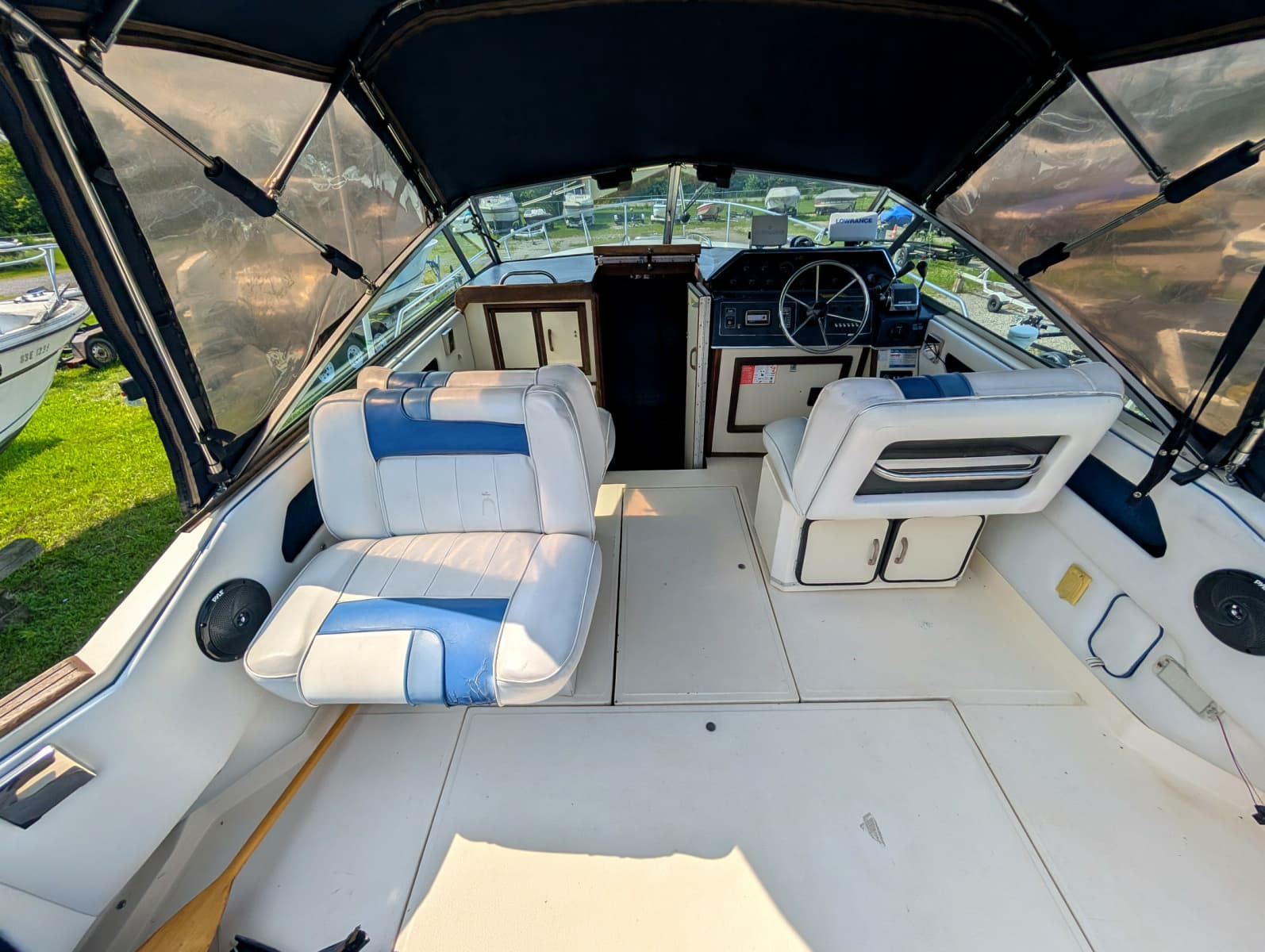 1987 Sea Ray 270 Amberjack - Photo 14