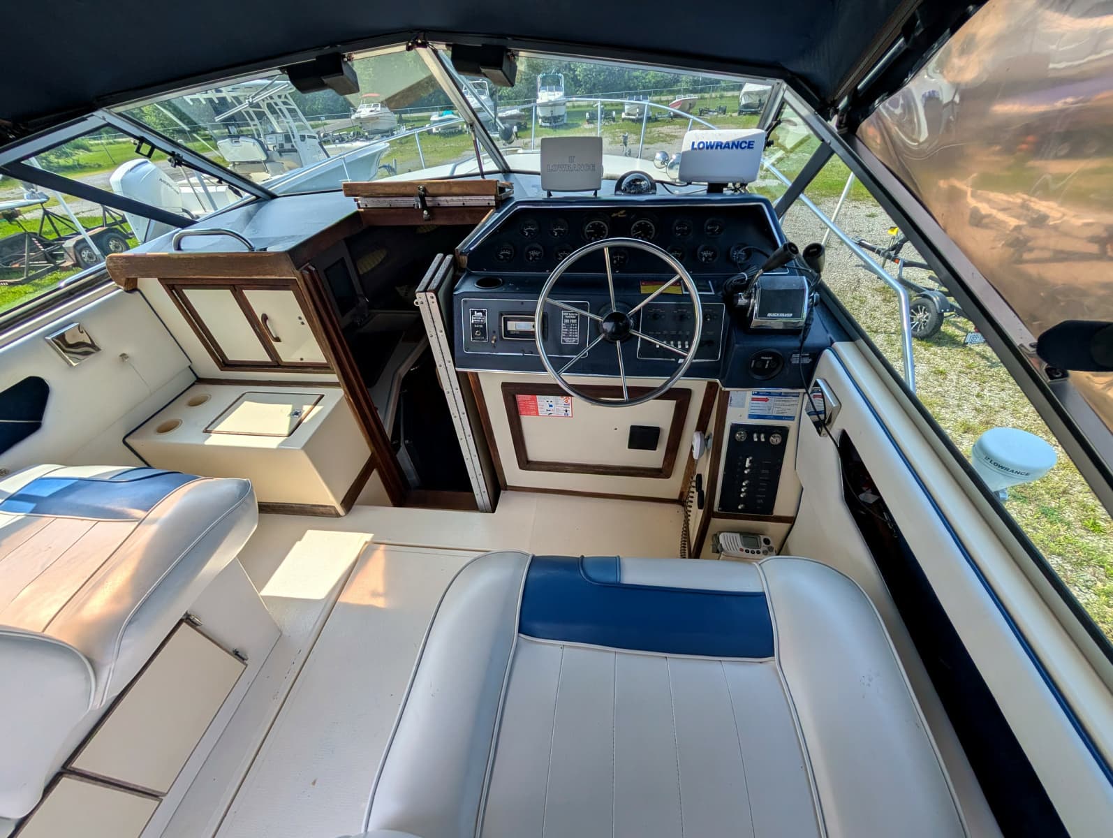 1987 Sea Ray 270 Amberjack - Photo 16