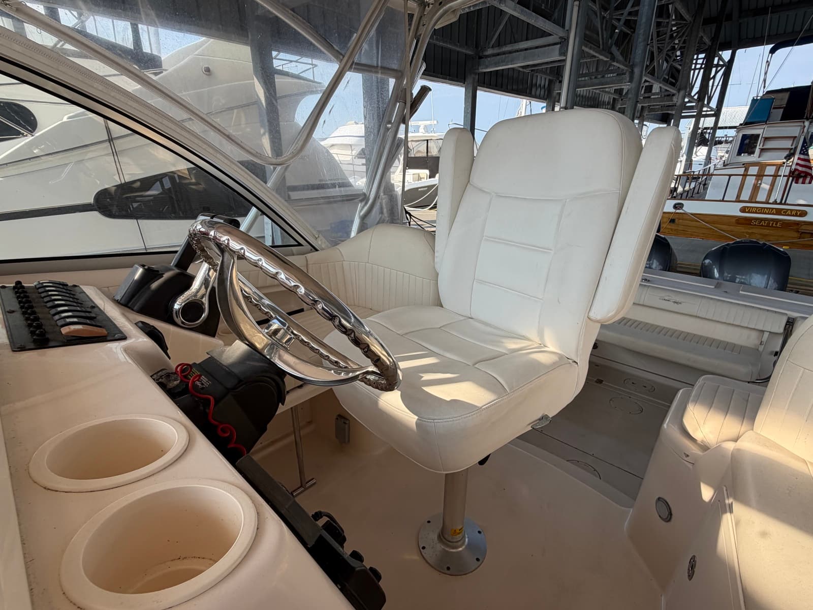 2007 Grady-White Express 305 - Photo 10