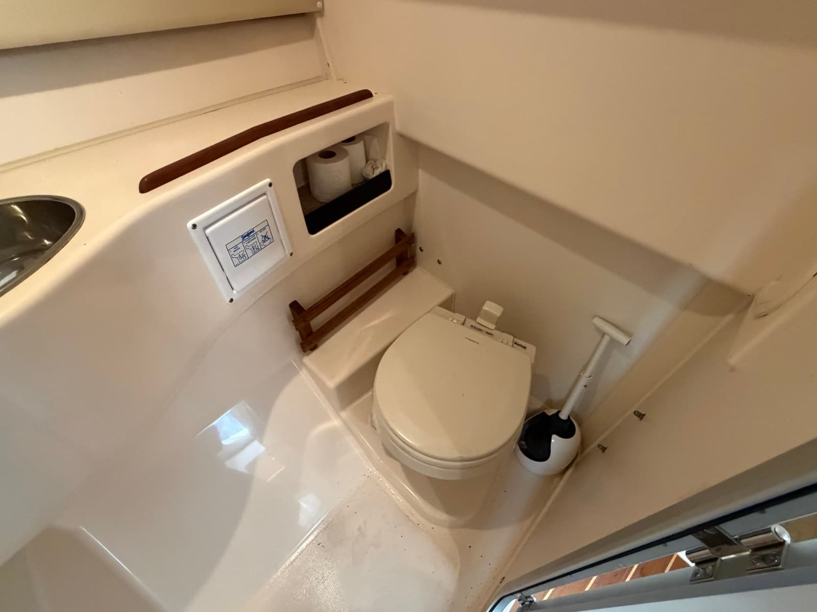 2007 Grady-White Express 305 - Photo 24