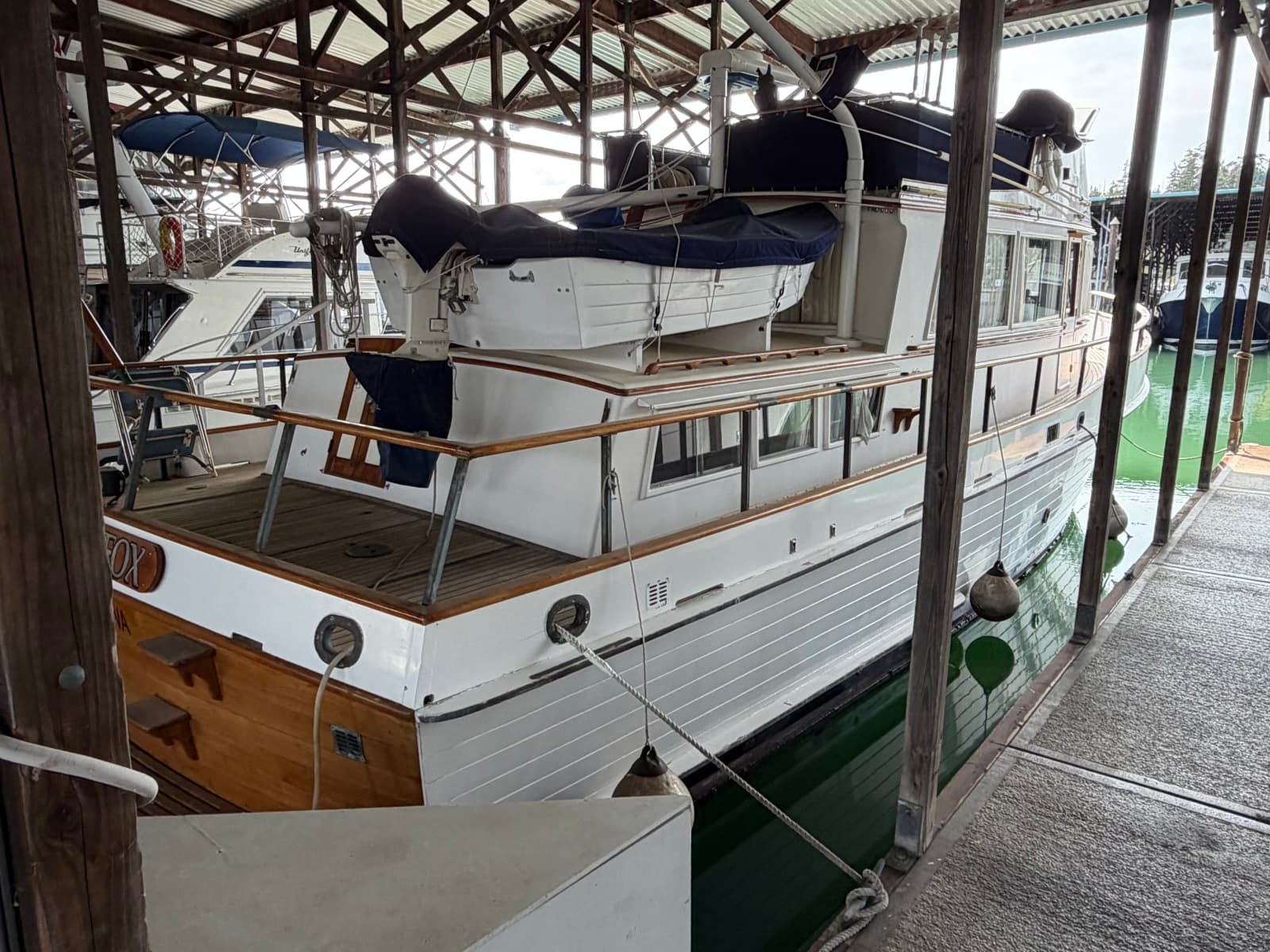 1969 Grand Banks 42 Classic - Photo 2