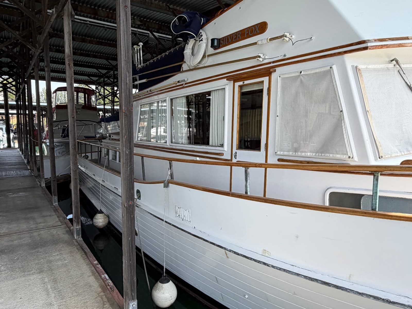 1969 Grand Banks 42 Classic - Photo 3