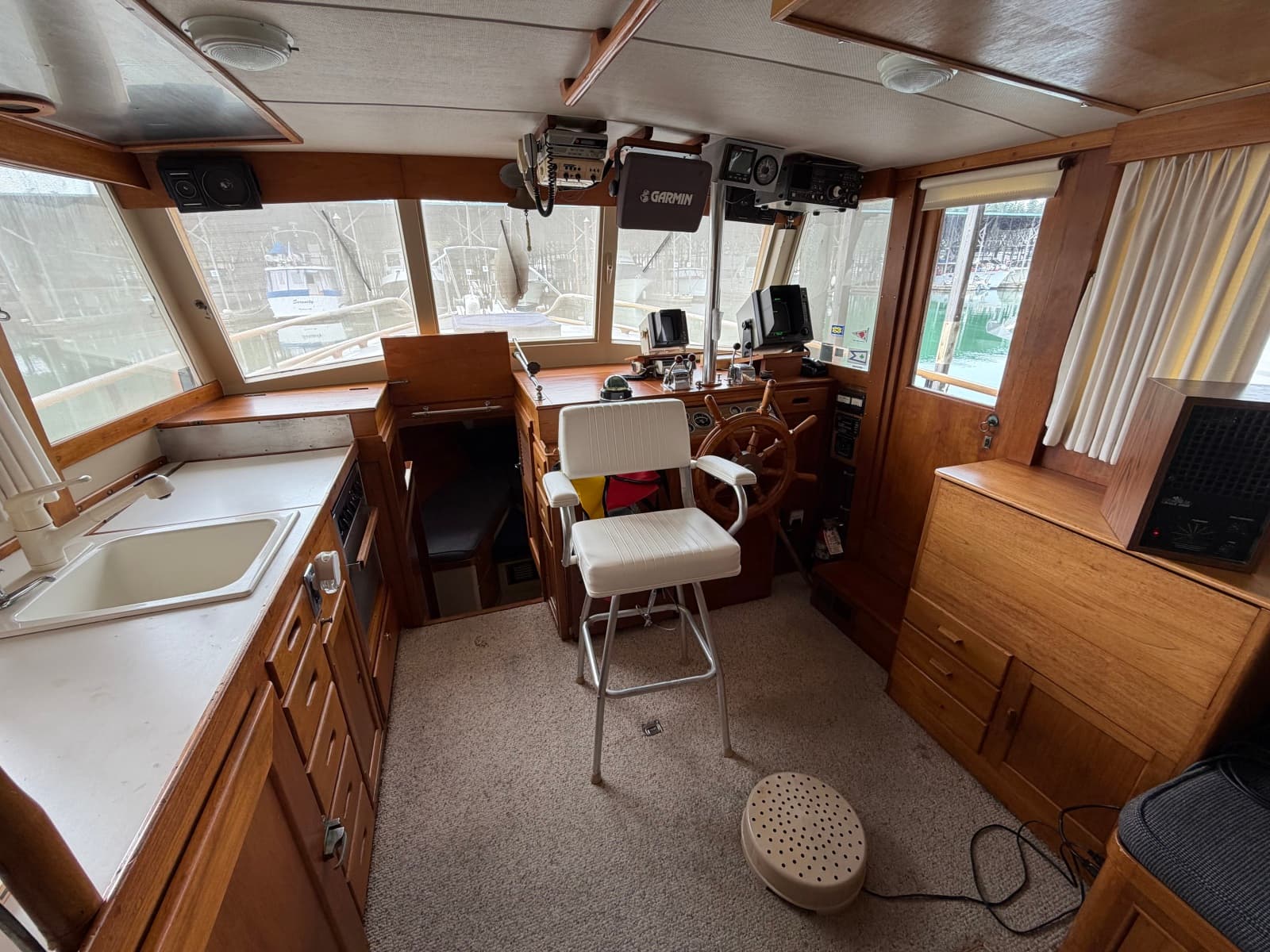 1969 Grand Banks 42 Classic - Photo 20