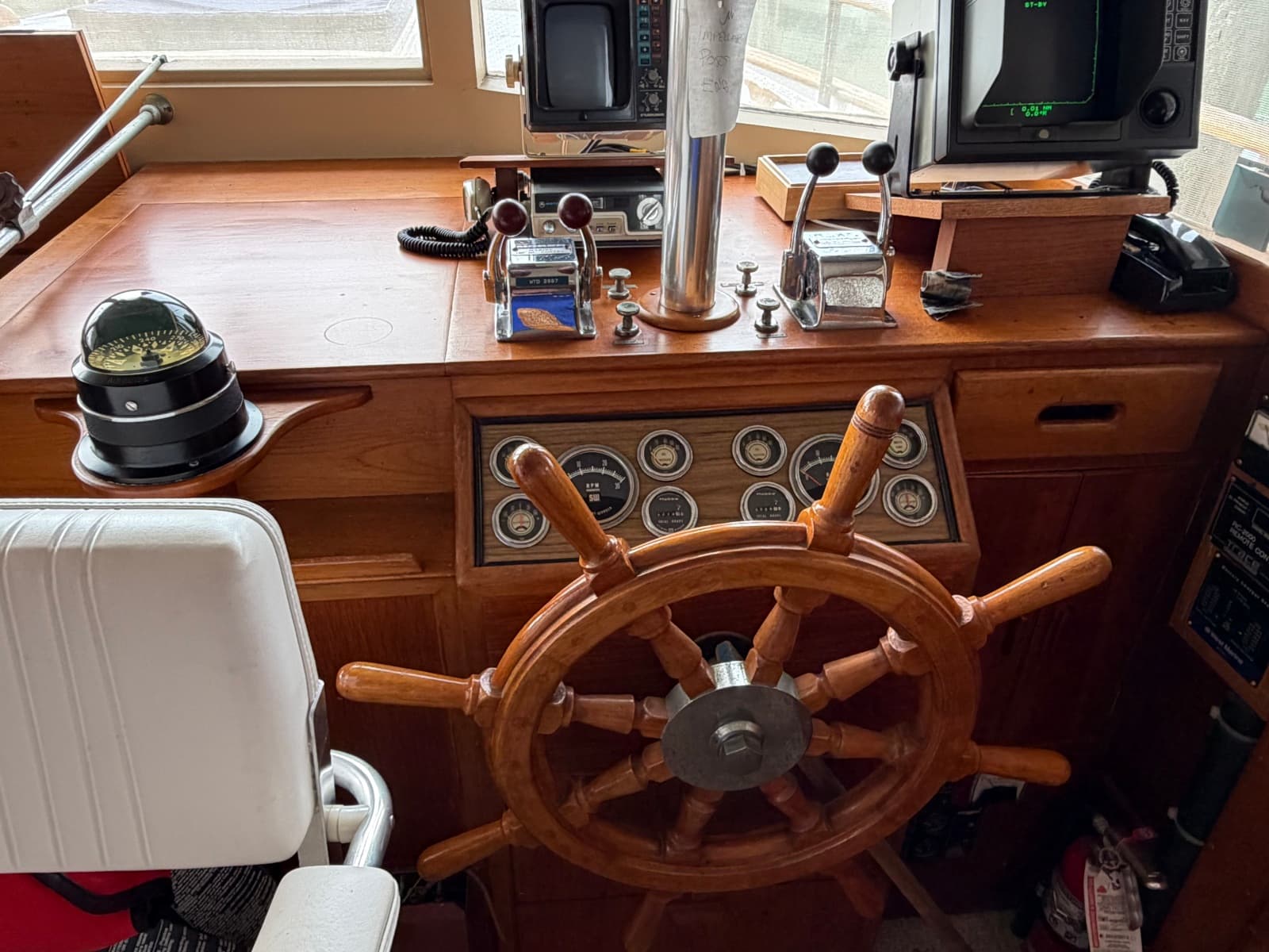 1969 Grand Banks 42 Classic - Photo 21