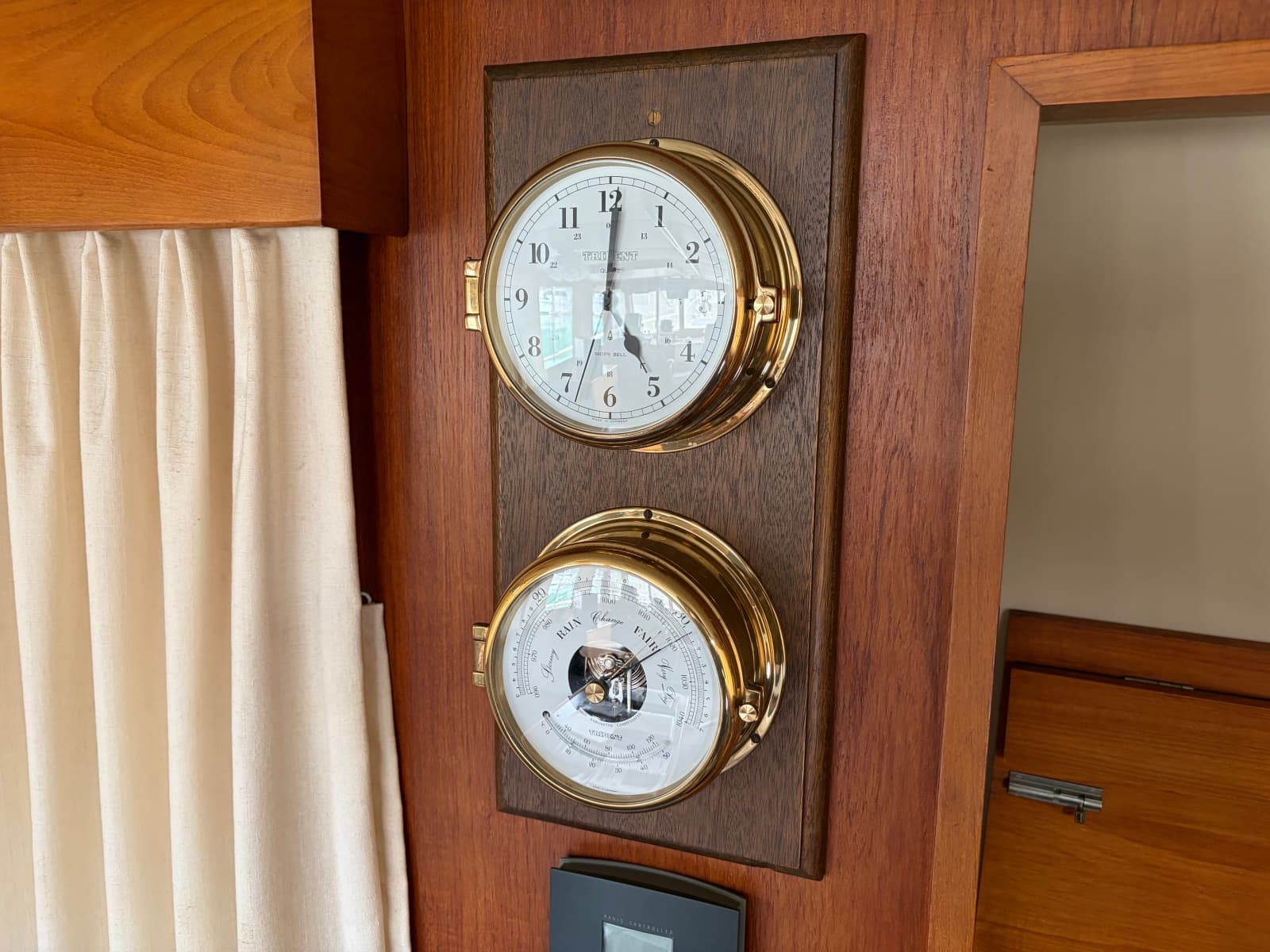 1969 Grand Banks 42 Classic - Photo 32