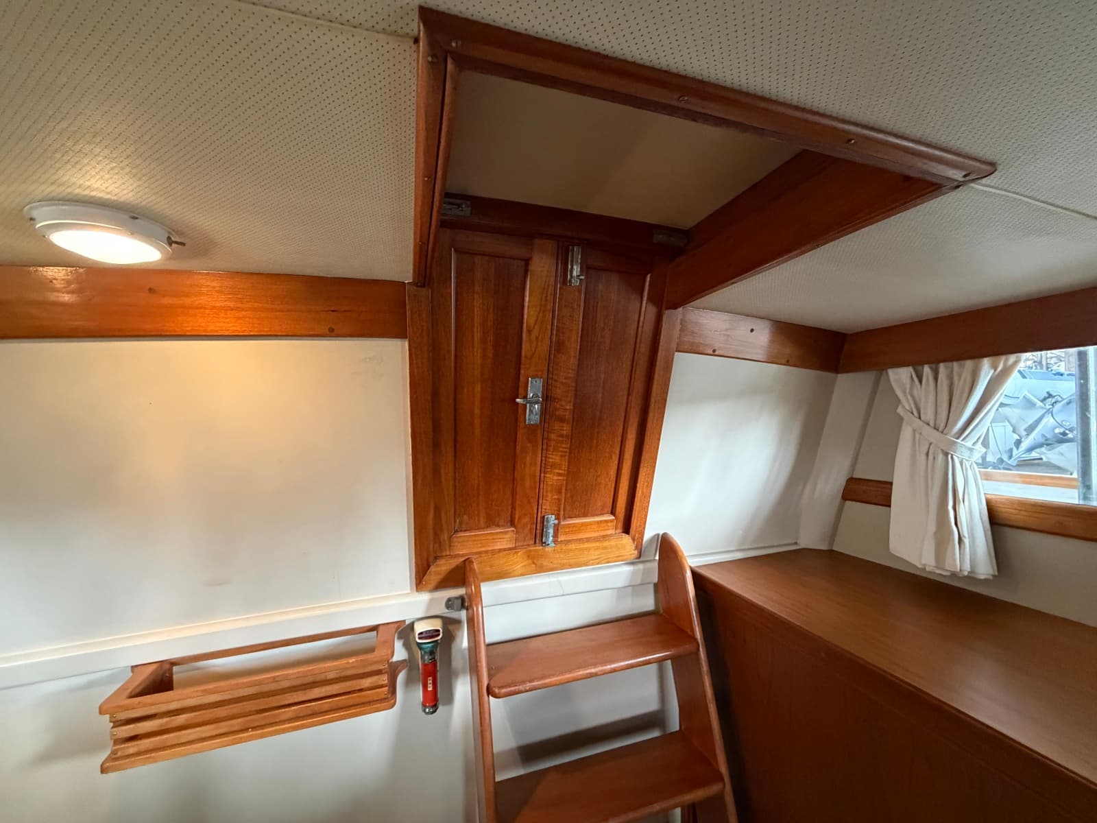 1969 Grand Banks 42 Classic - Photo 43