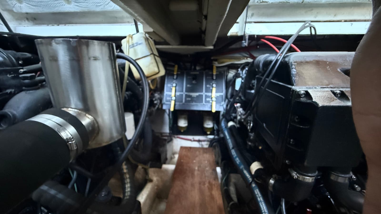 1992 Bayliner 3688 Motoryacht - Photo 63