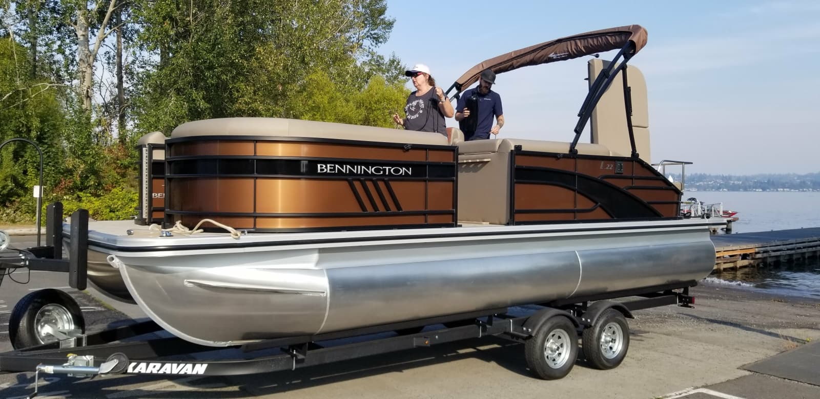 2023 Bennington 22 LSB - Photo 2