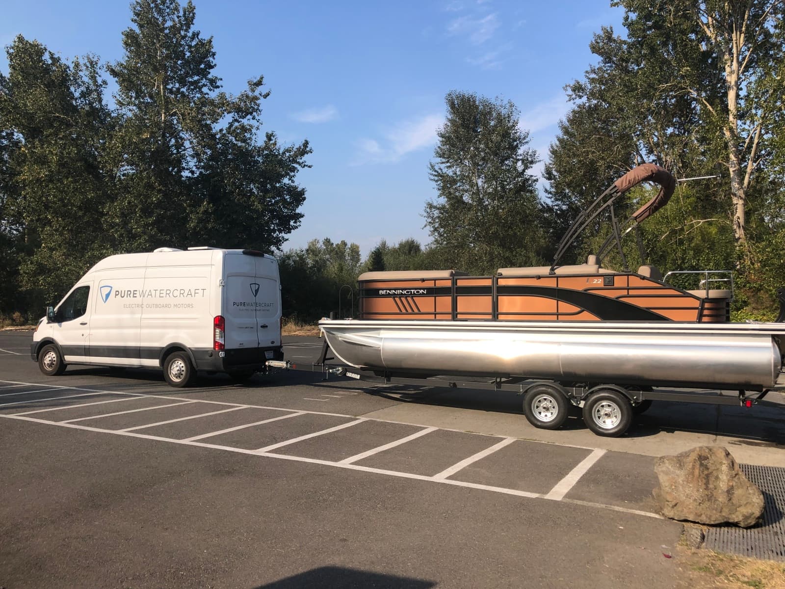 2023 Bennington 22 LSB - Photo 4
