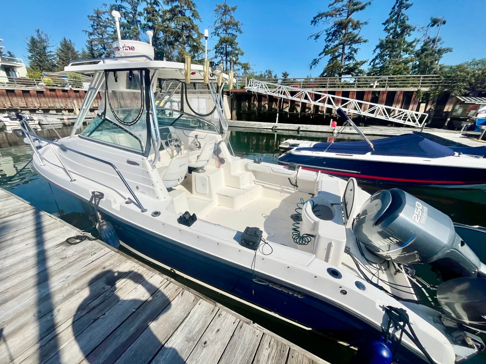 2007 Seaswirl 2301 Striper WA - Photo 2