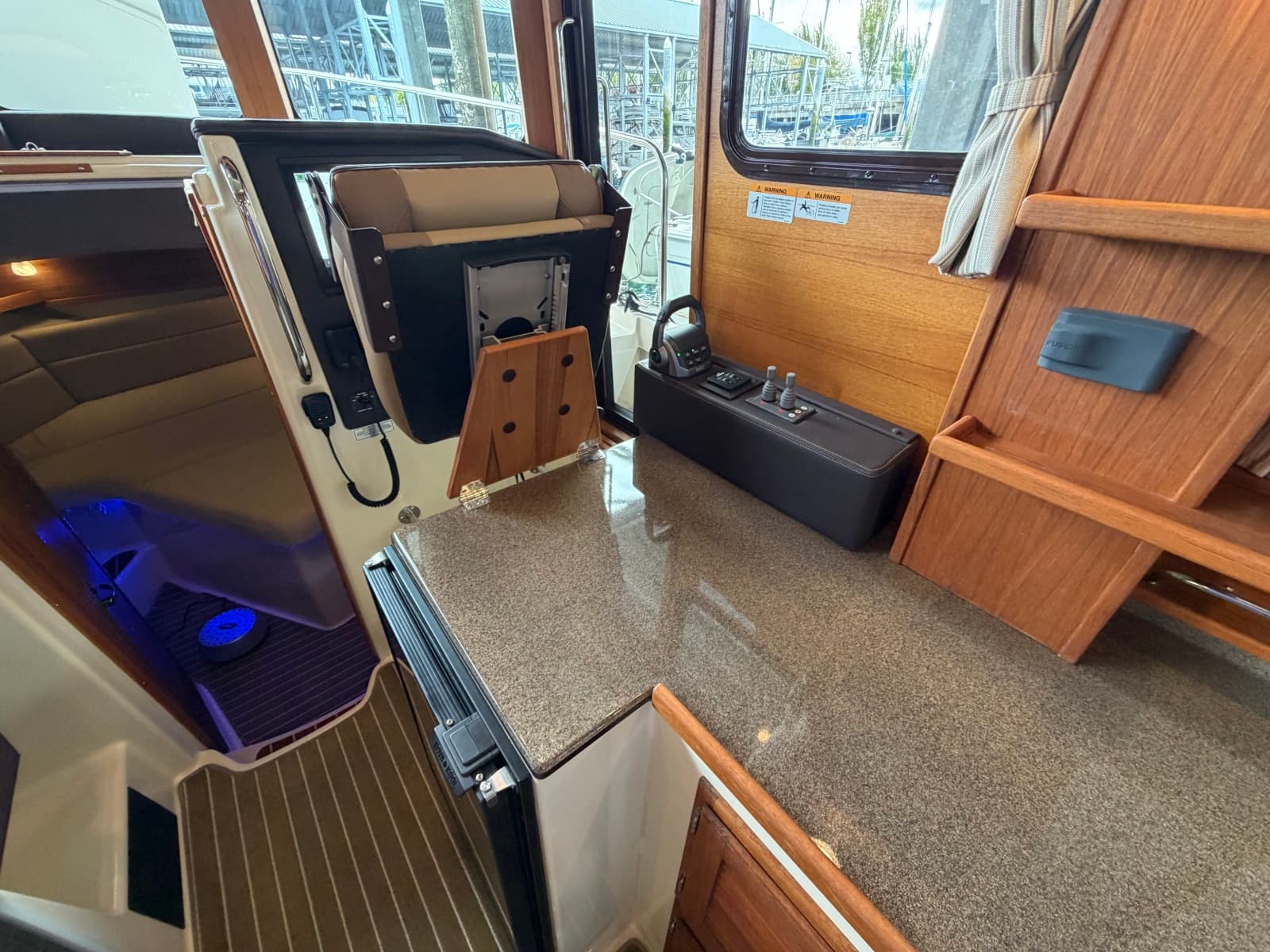 2021 Ranger Tugs R-31 CB - Photo 56