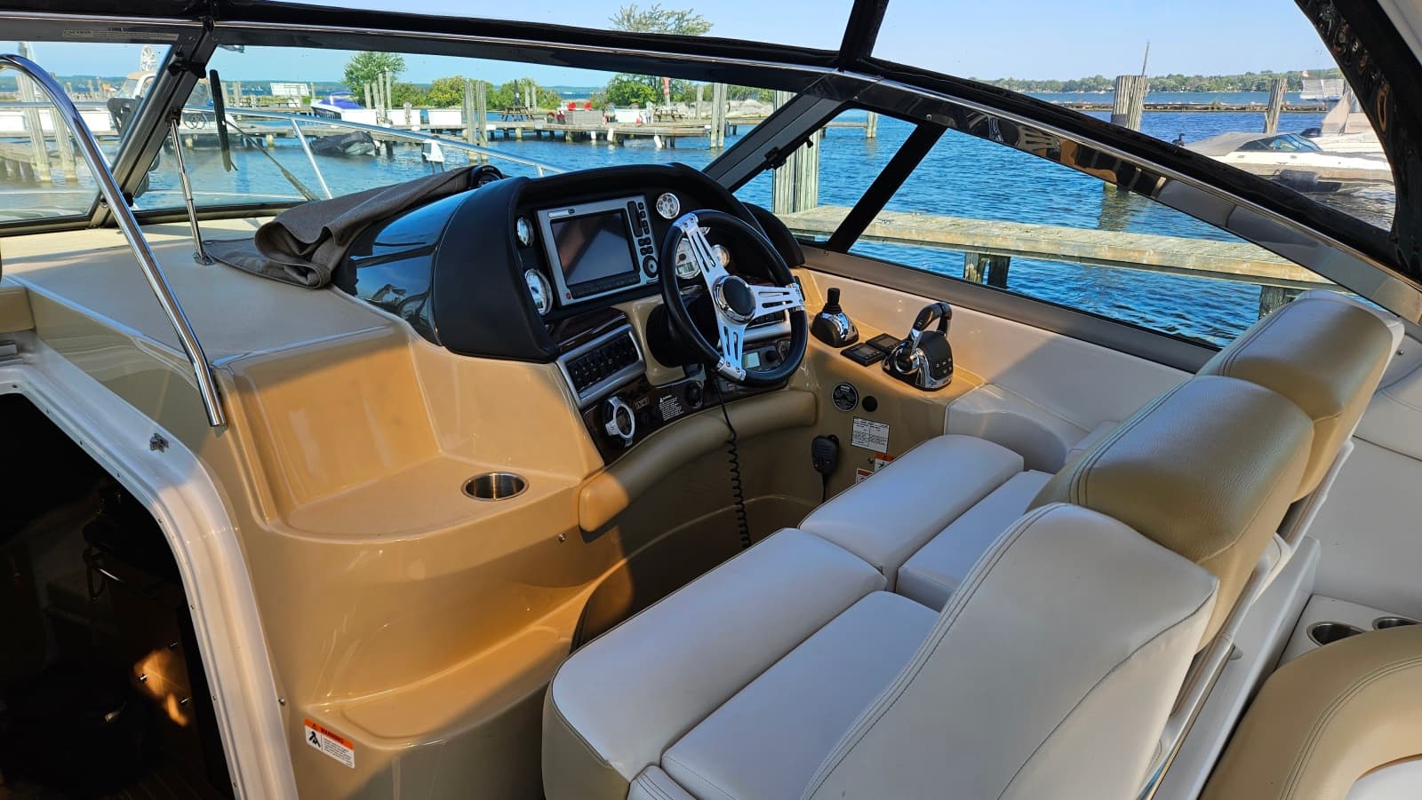 2011 Four Winns V355 - Photo 9