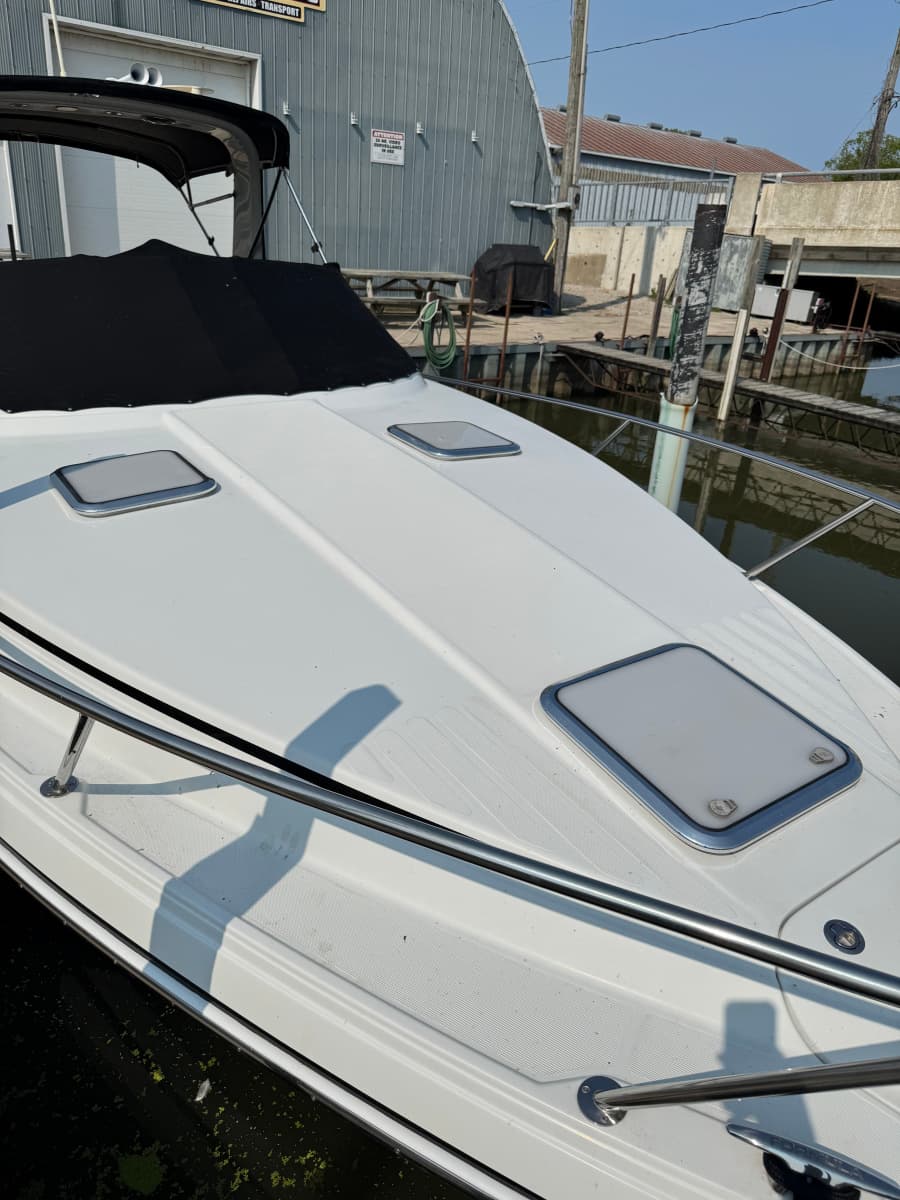 2009 Formula 27 Performance Cruiser - Photo 16