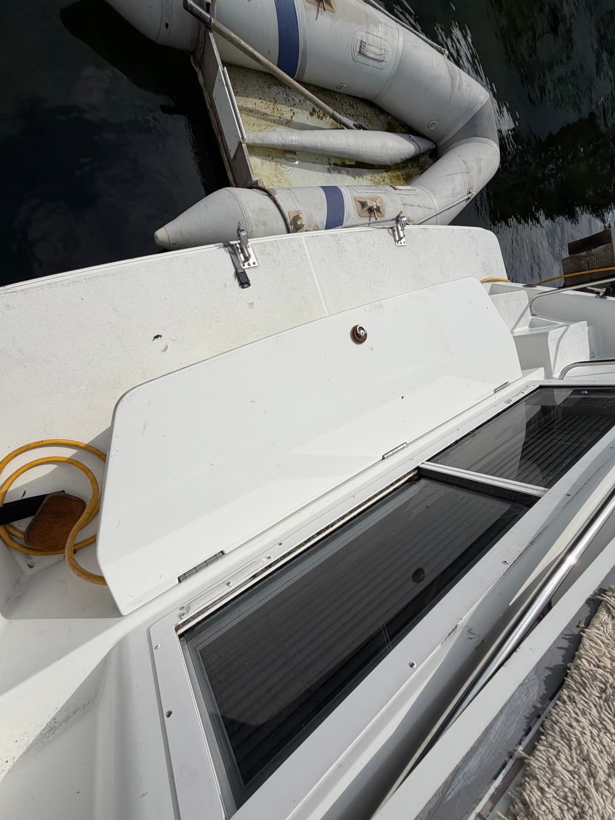 1996 Carver 325 Aft Cabin Motor Yacht - Photo 33