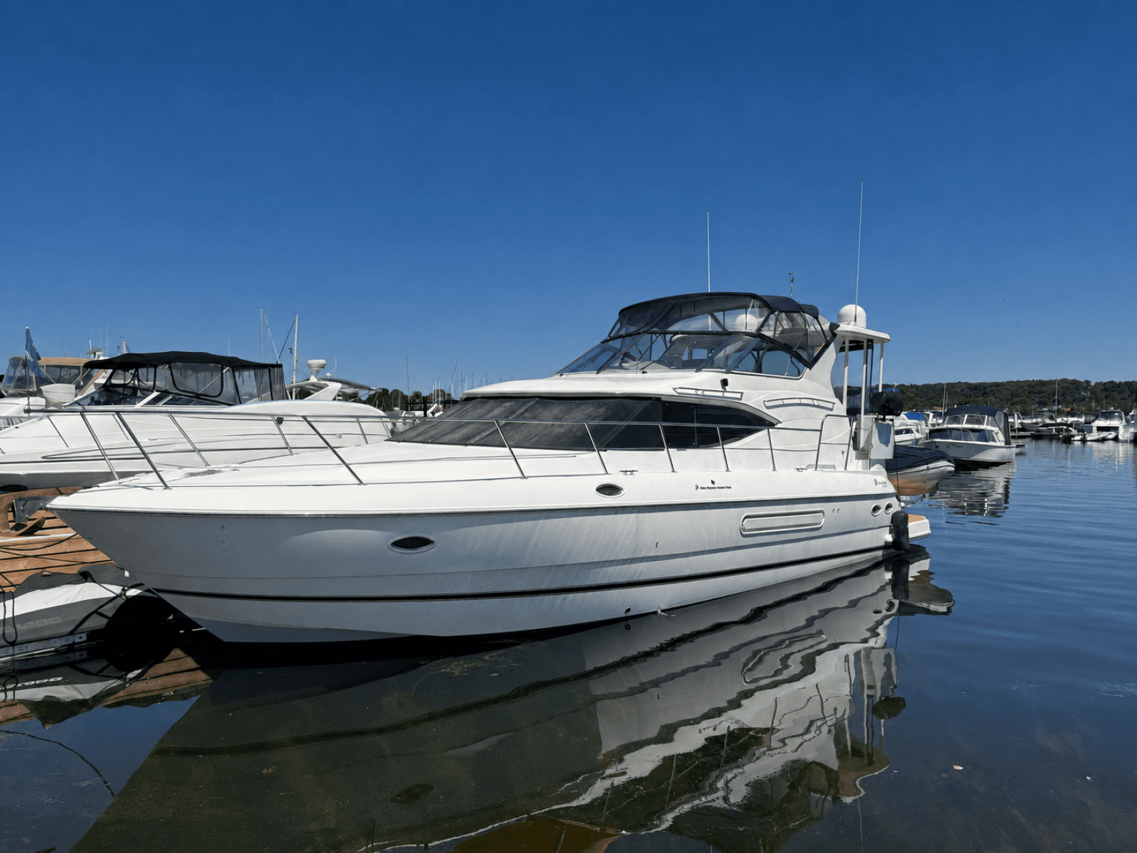 2002 Cruisers Yachts 4450 Express Motor Yacht - Photo 1