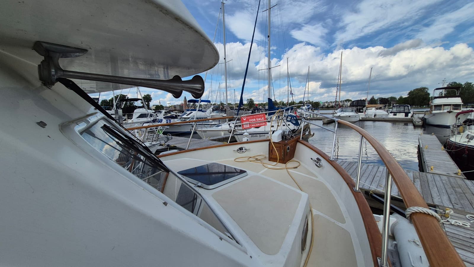 1985 Ocean Alexander 38 Double Cabin - Photo 9