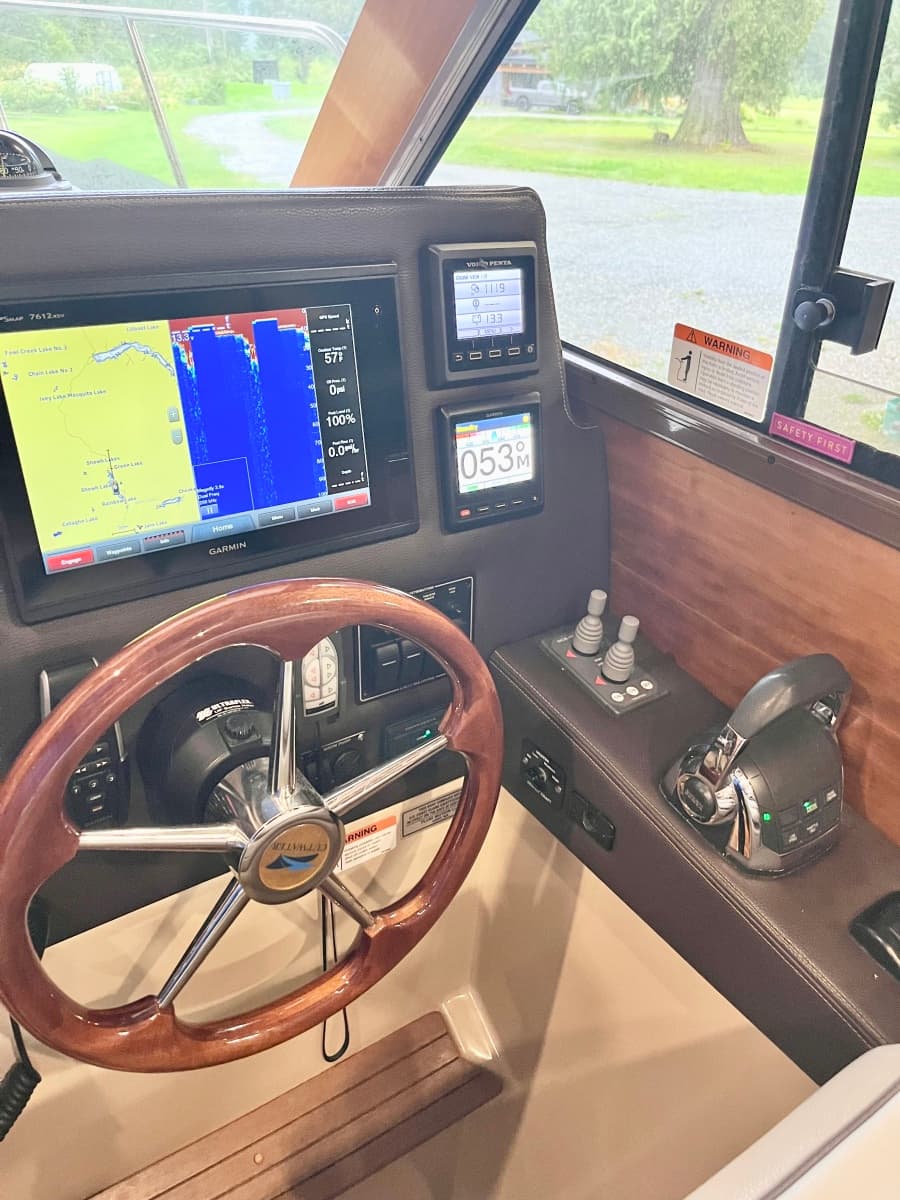 2017 Cutwater C-28 - Photo 24