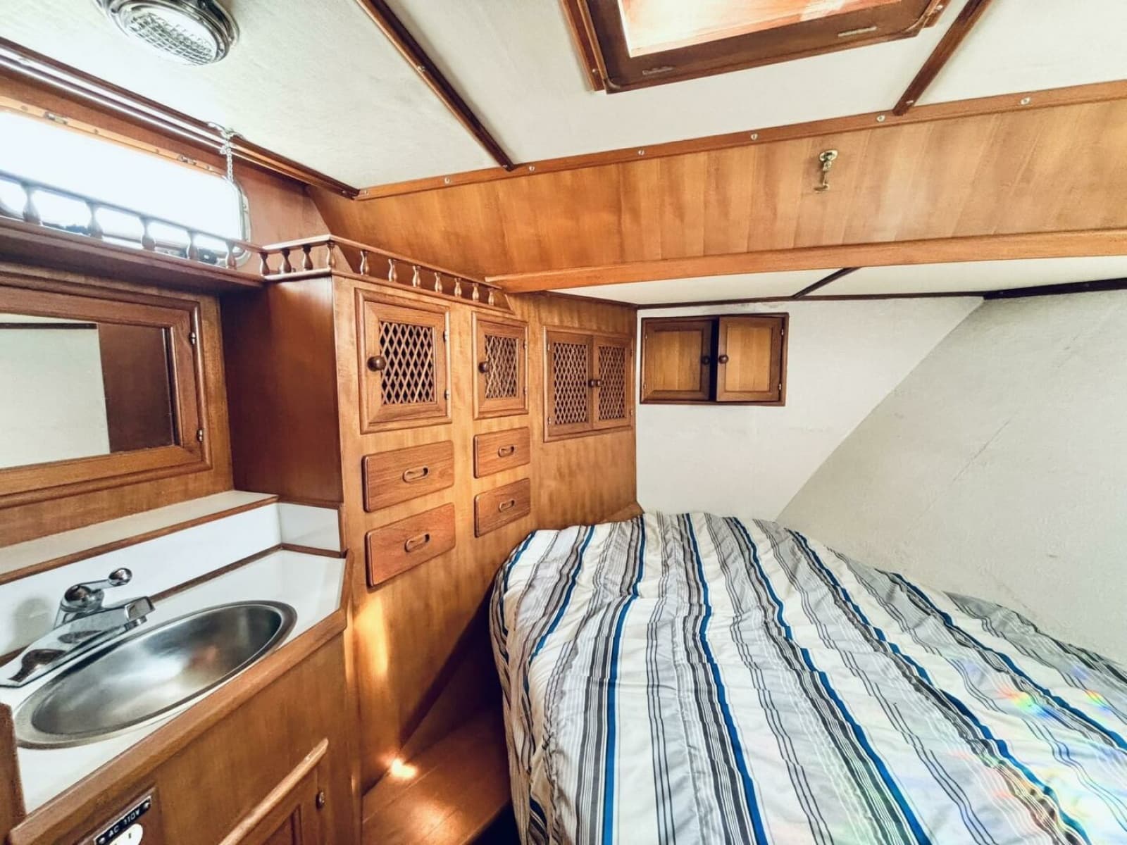 1987 Bestway Labelle 40 - Photo 60