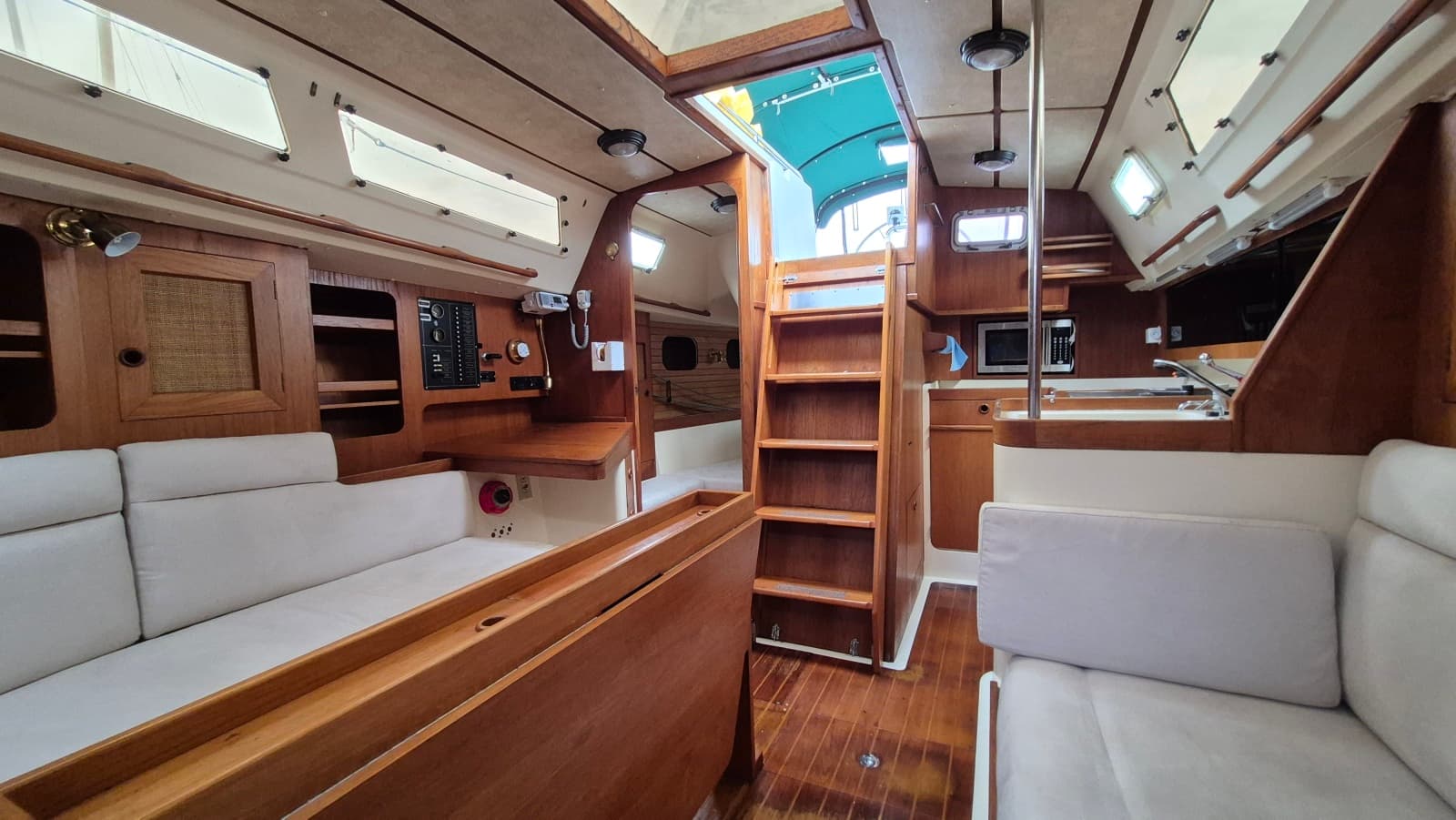 1988 Canadian Sailcraft CS 36 MERLIN - Photo 38