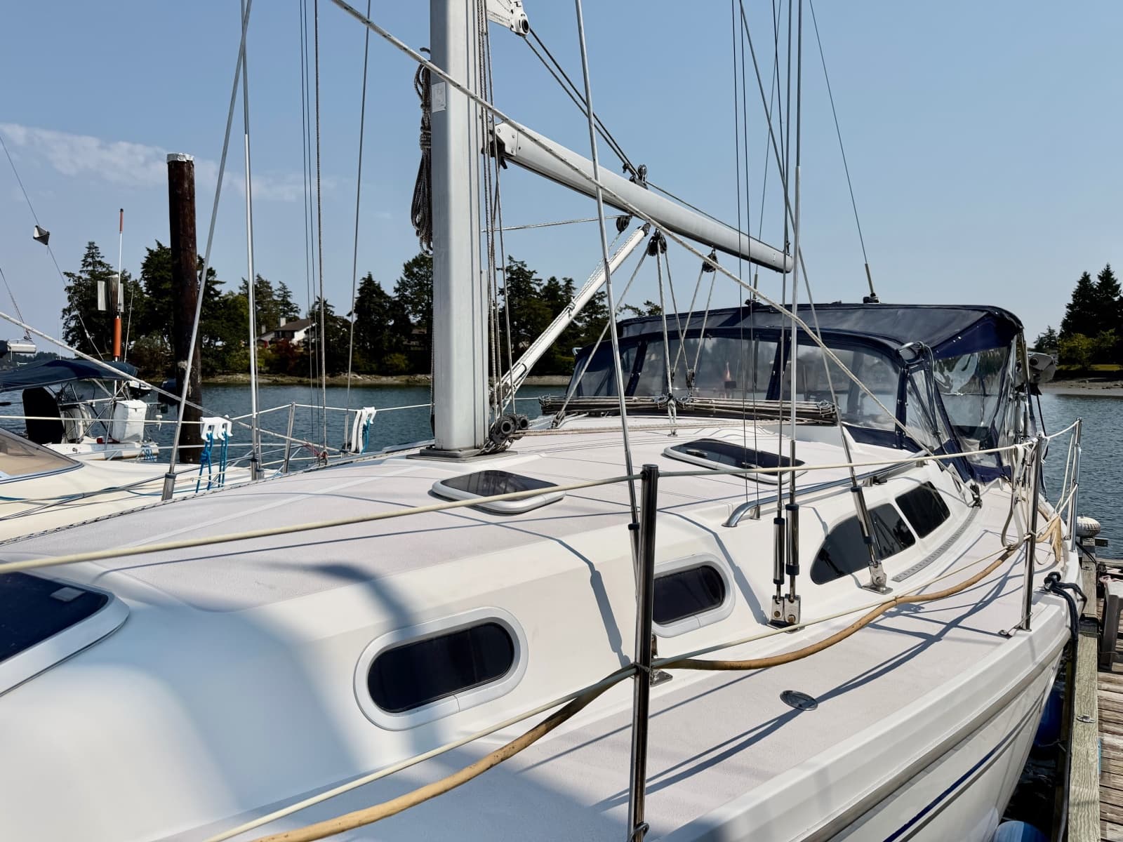 2003 Catalina 350 - Photo 3