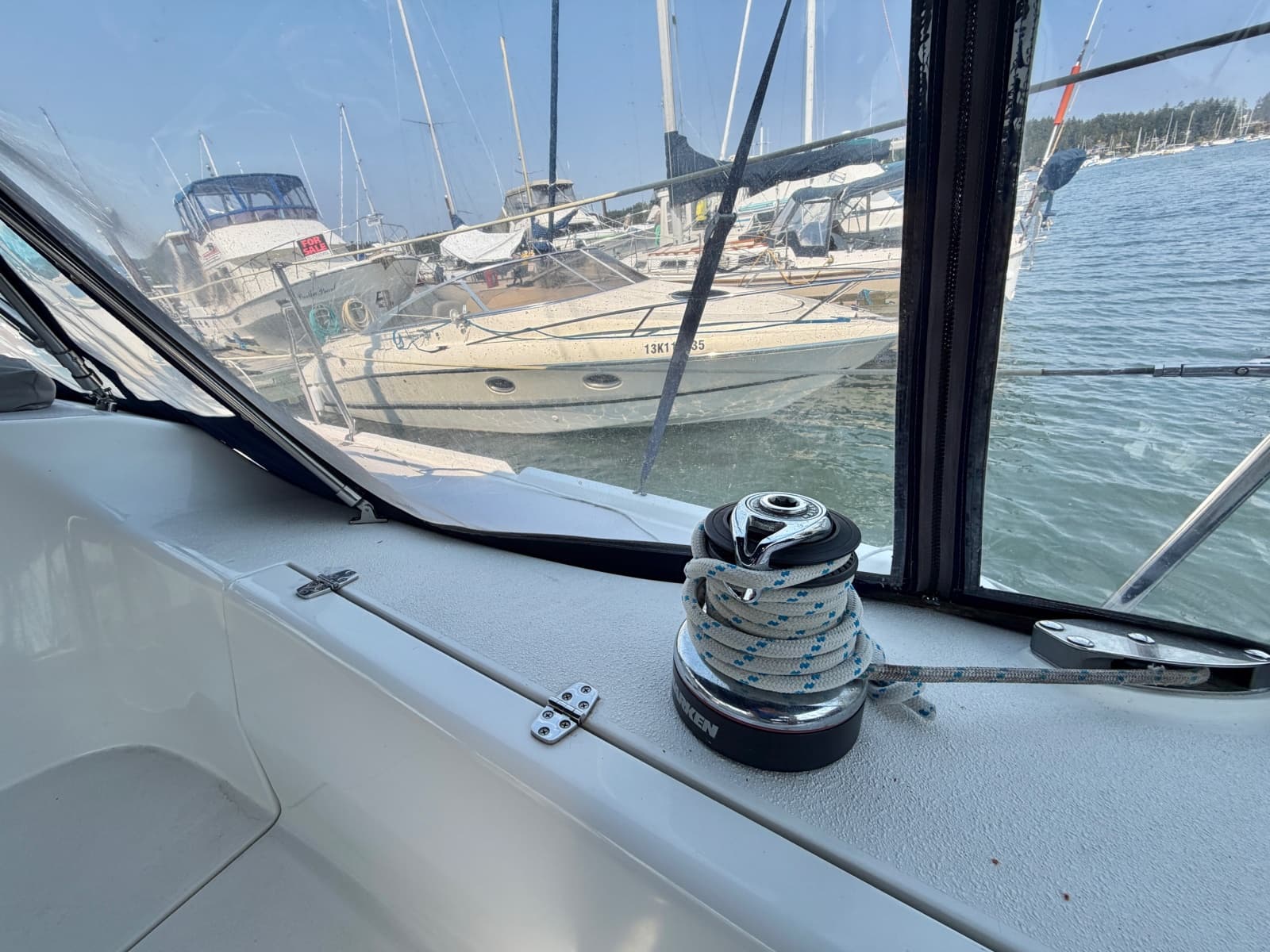 2003 Catalina 350 - Photo 13