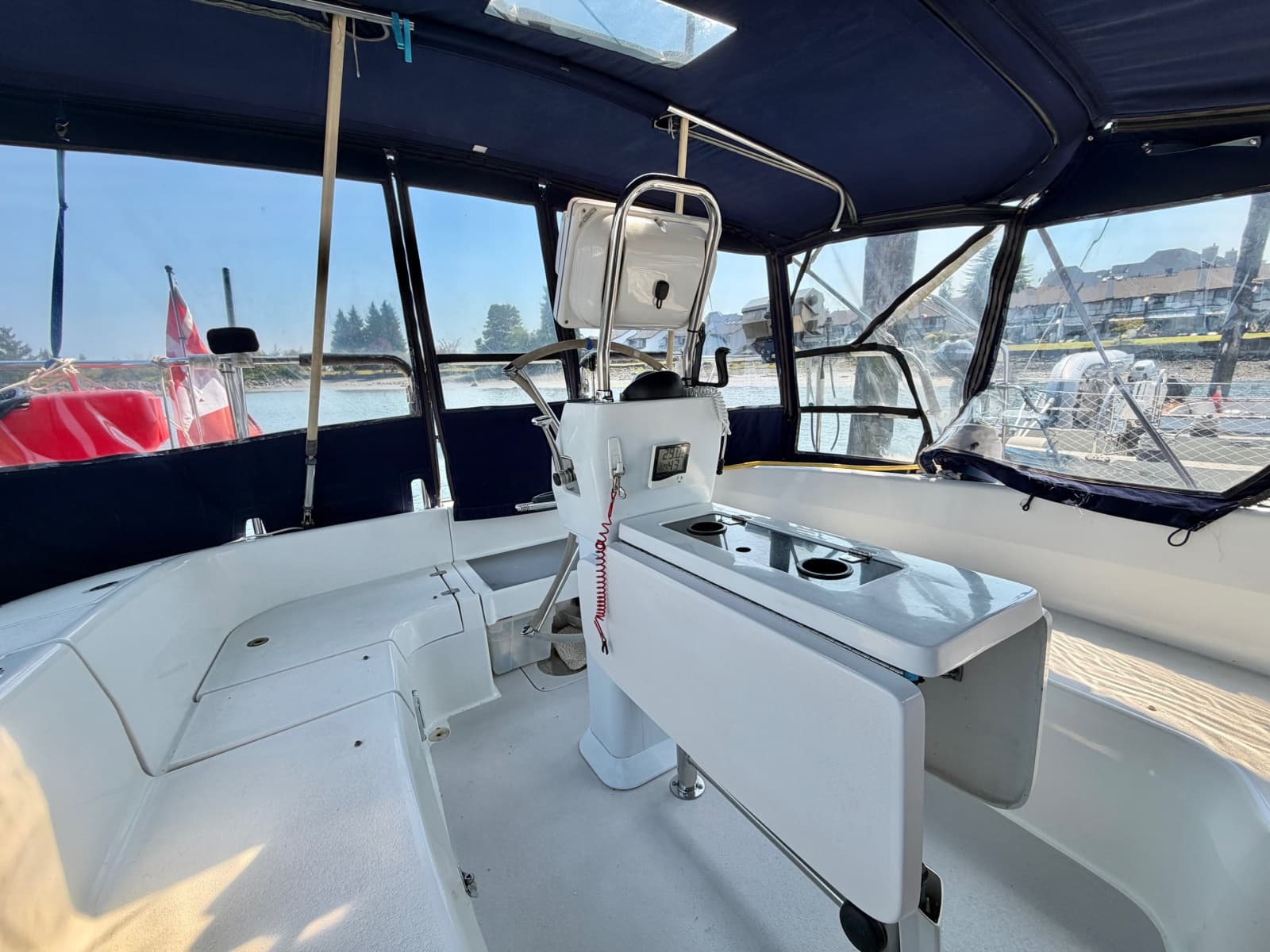 2003 Catalina 350 - Photo 14