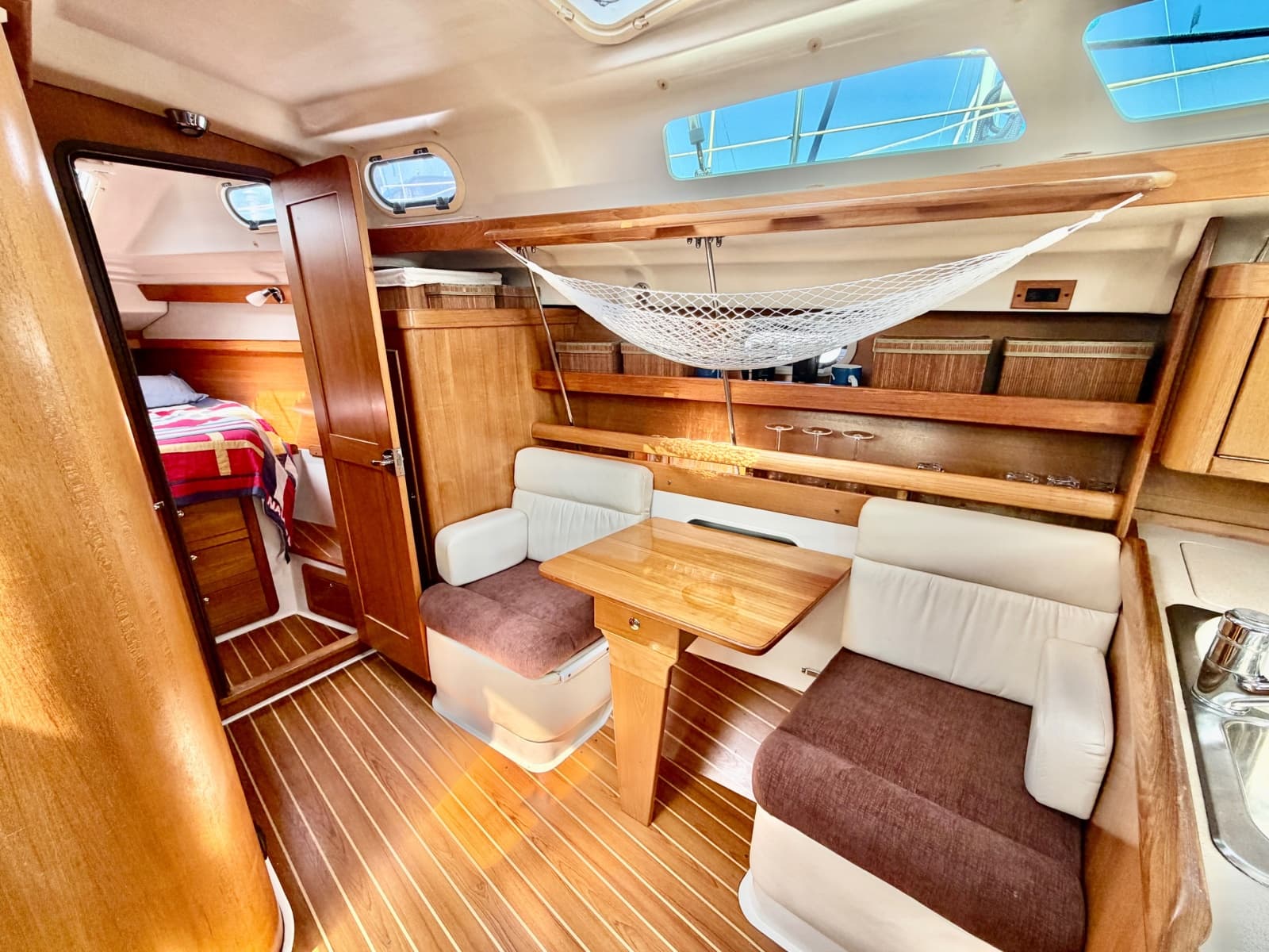 2003 Catalina 350 - Photo 22