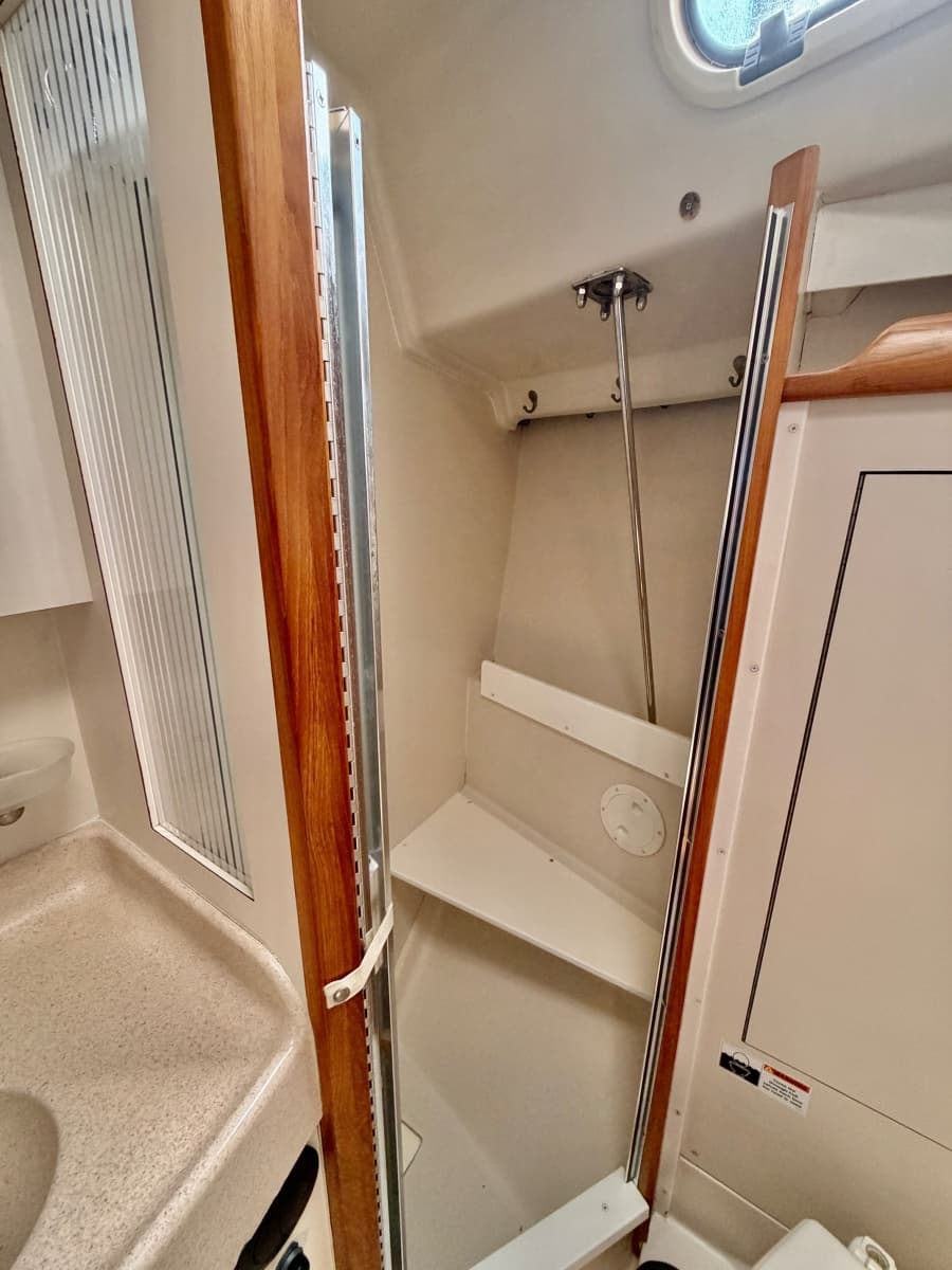 2003 Catalina 350 - Photo 39
