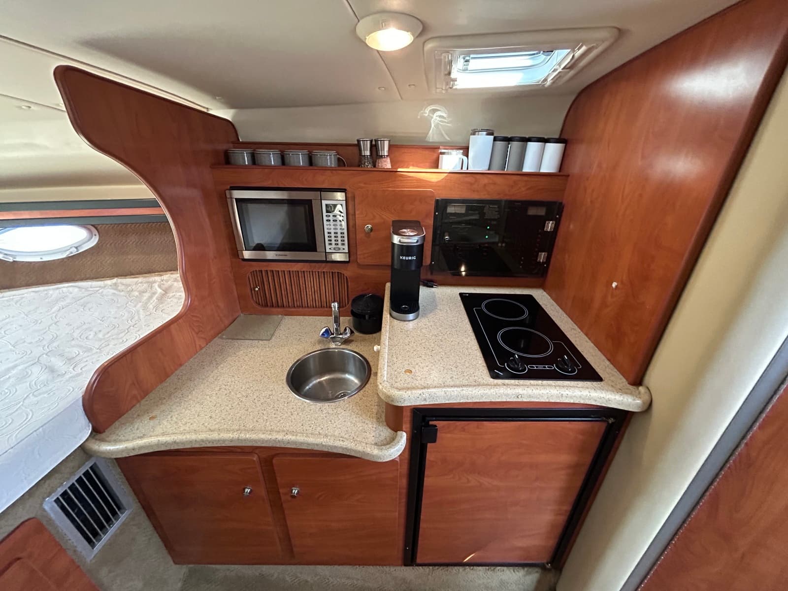 2006 Rinker 320 - Photo 21