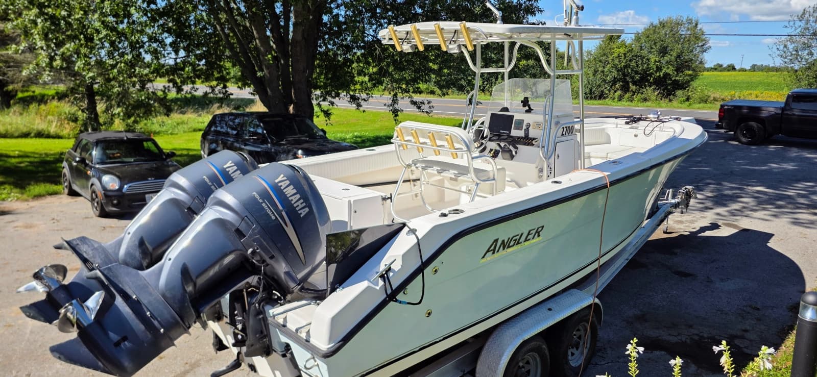 2005 Angler 2700 CC - Photo 2