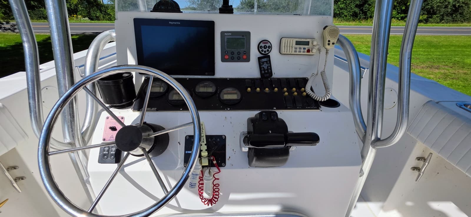 2005 Angler 2700 CC - Photo 6