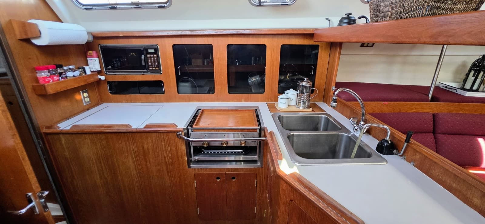 1988 Hunter 37 Legend - Photo 8