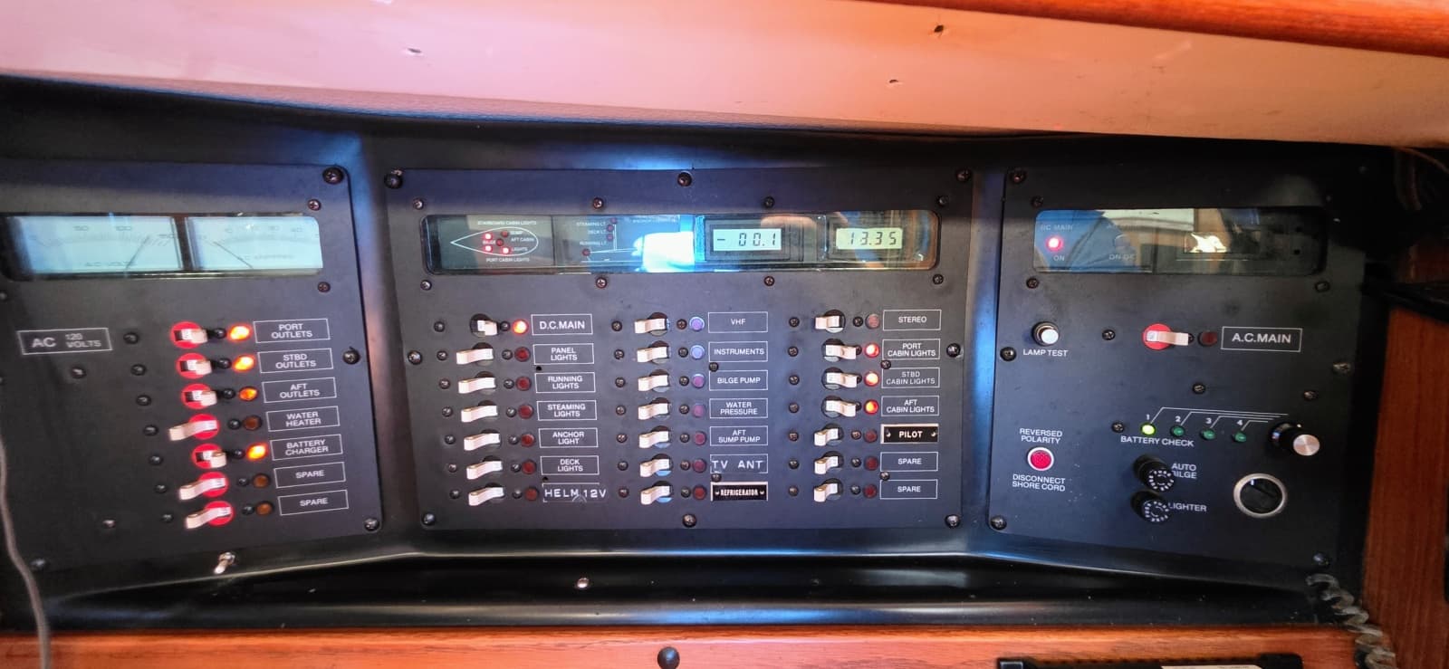 1988 Hunter 37 Legend - Photo 10