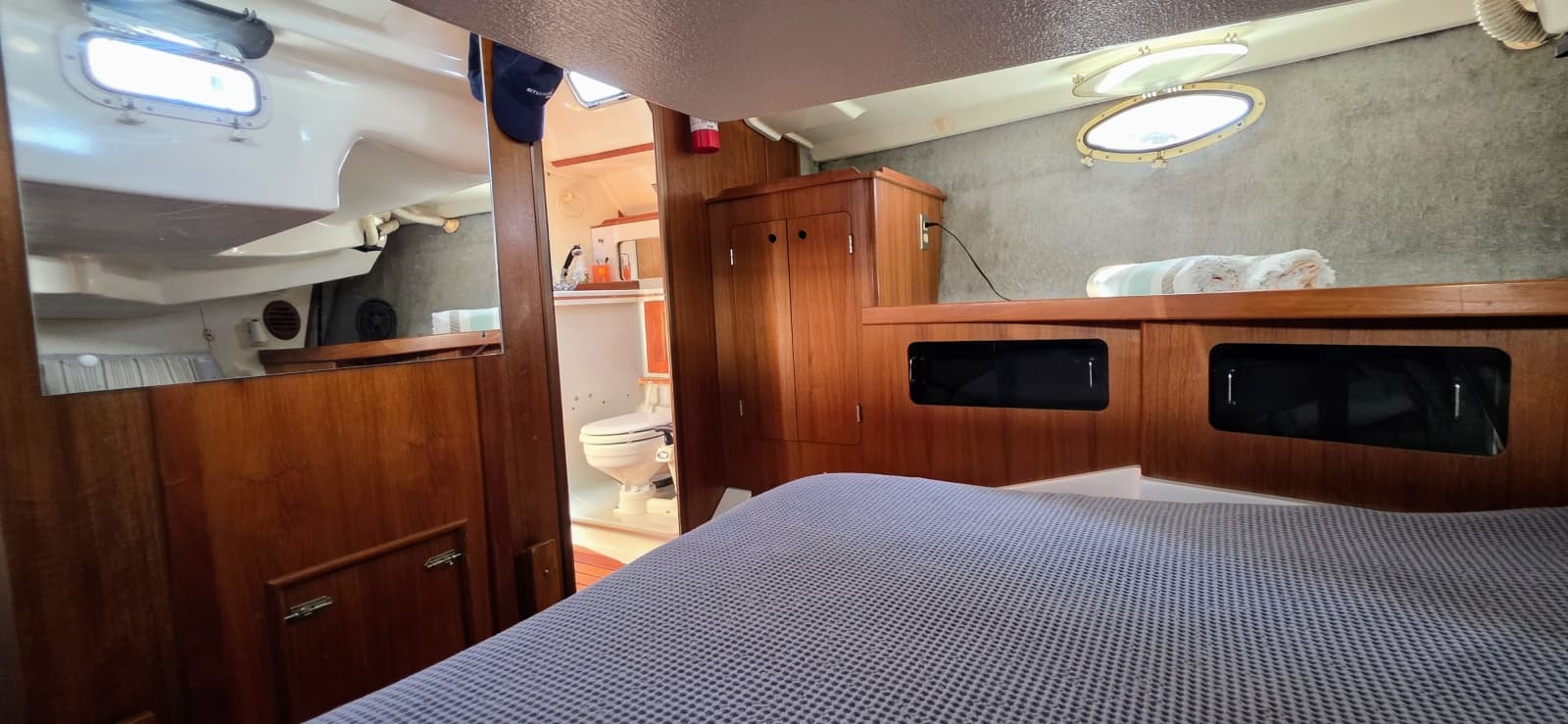 1988 Hunter 37 Legend - Photo 24