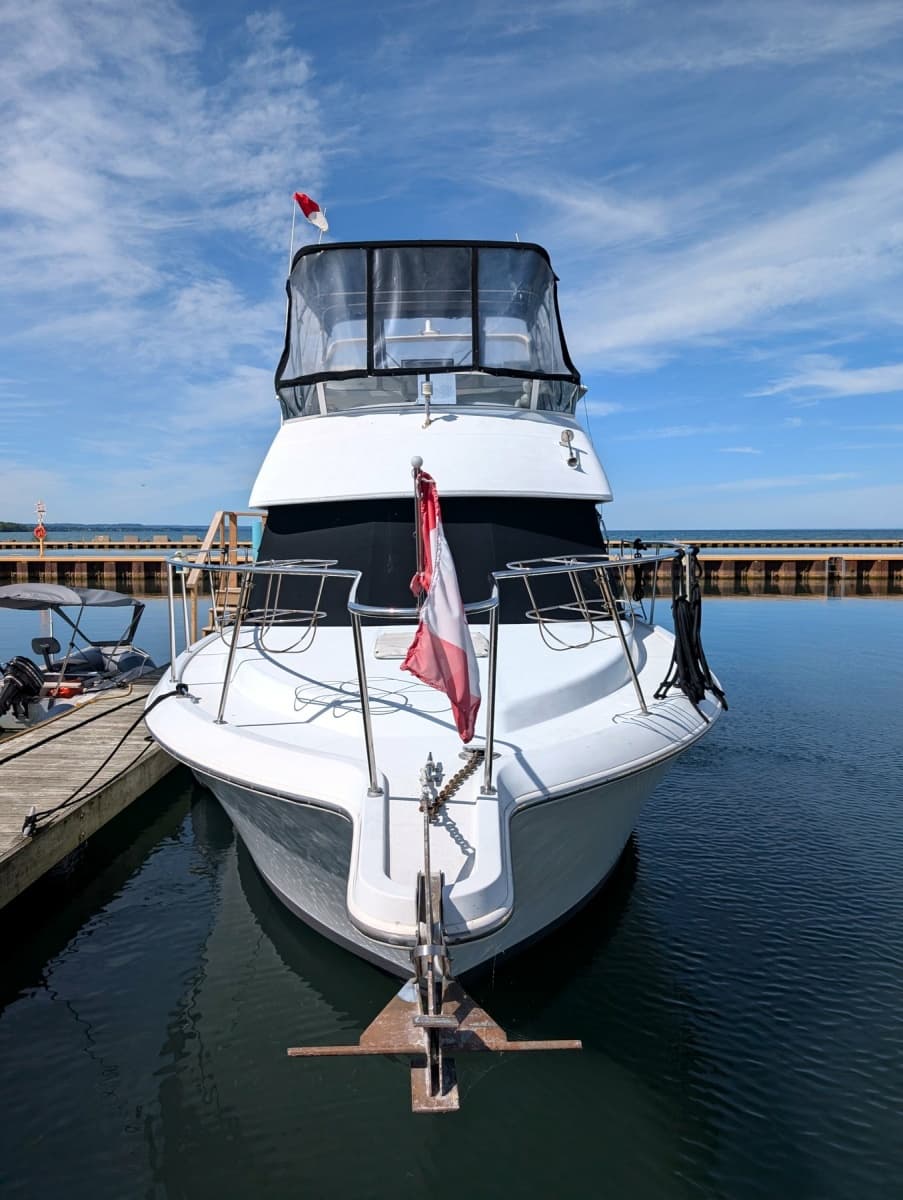 2001 Carver 326 Aft Cabin - Photo 4